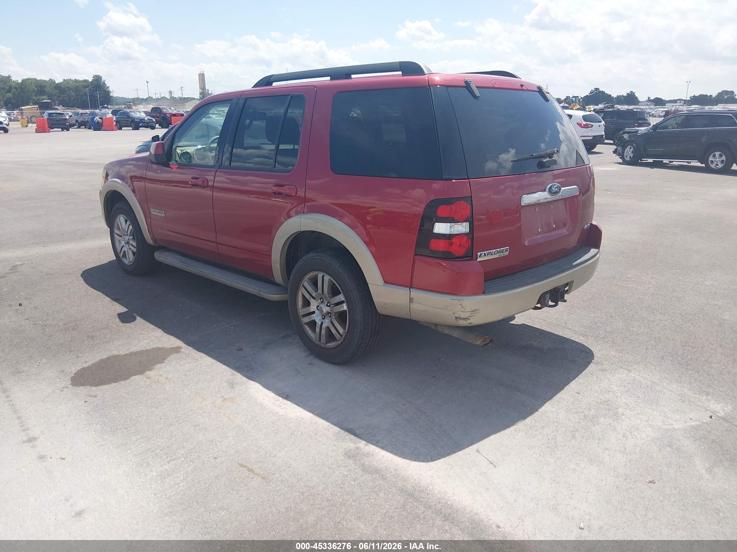 2008 Ford Explorer Eddie Bauer Red vin: 1FMEU74E18UA64962