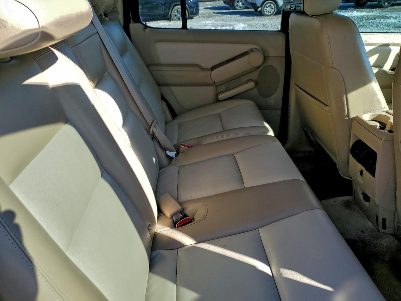 2006 Ford Explorer Eddie Bauer Black vin: 1FMEU74E26UB00381