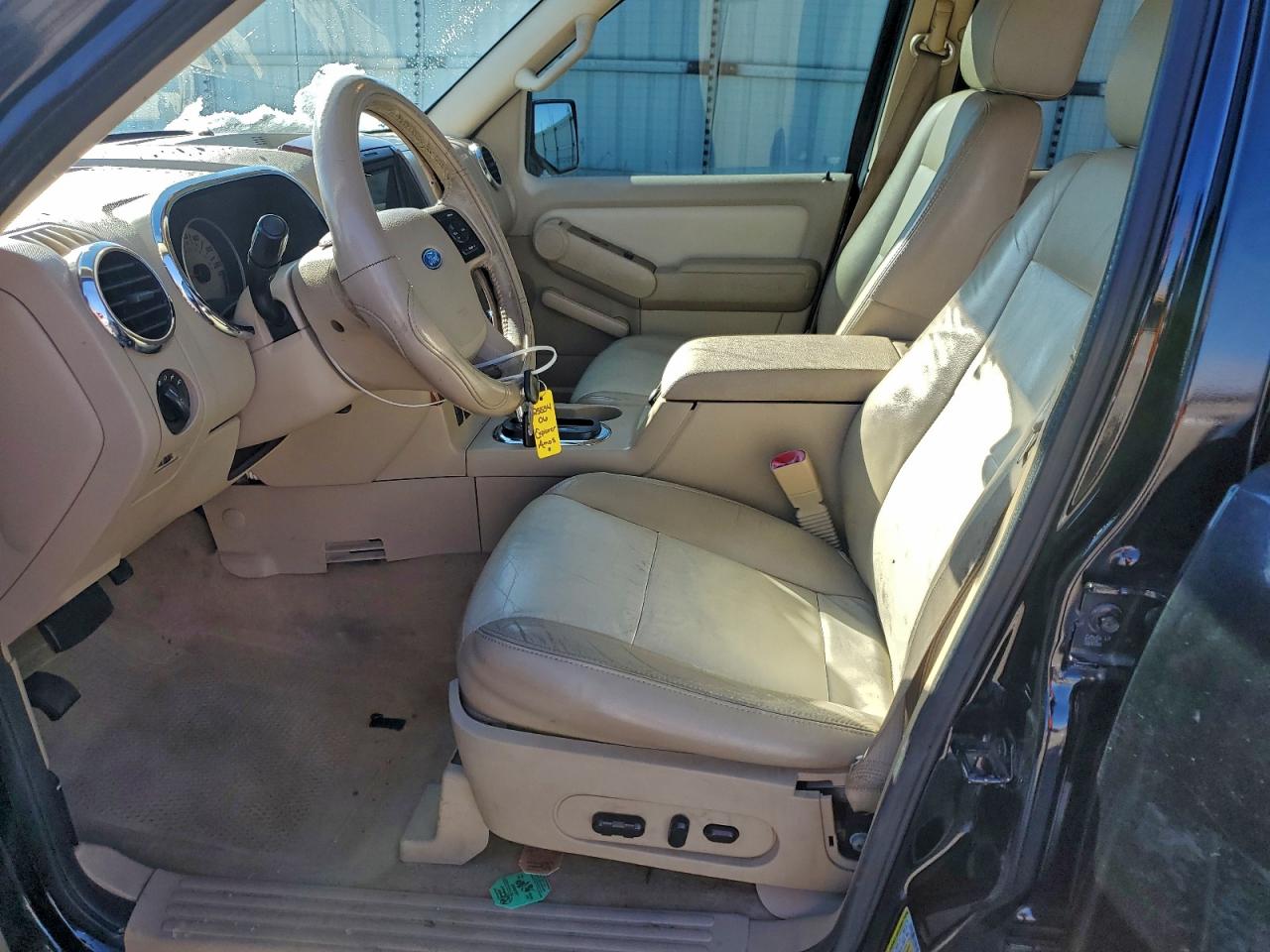 2006 Ford Explorer Eddie Bauer Black vin: 1FMEU74E26UB00381