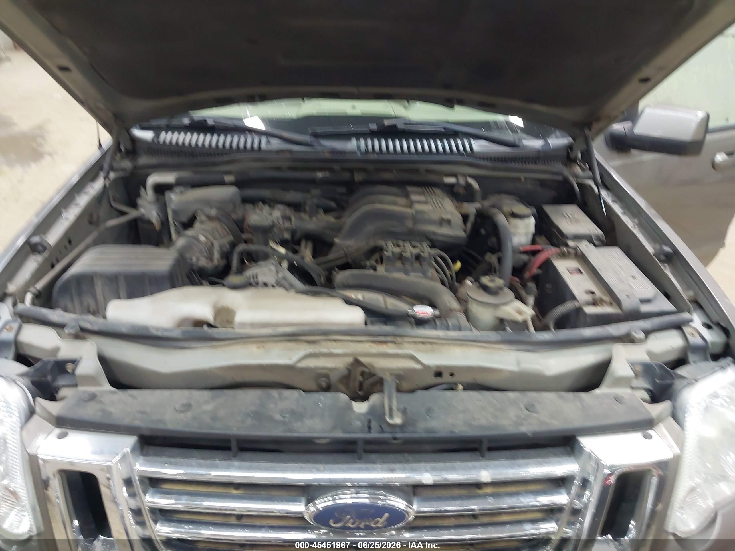 2006 Ford Explorer Eddie Bauer Gray vin: 1FMEU74E36UB09560
