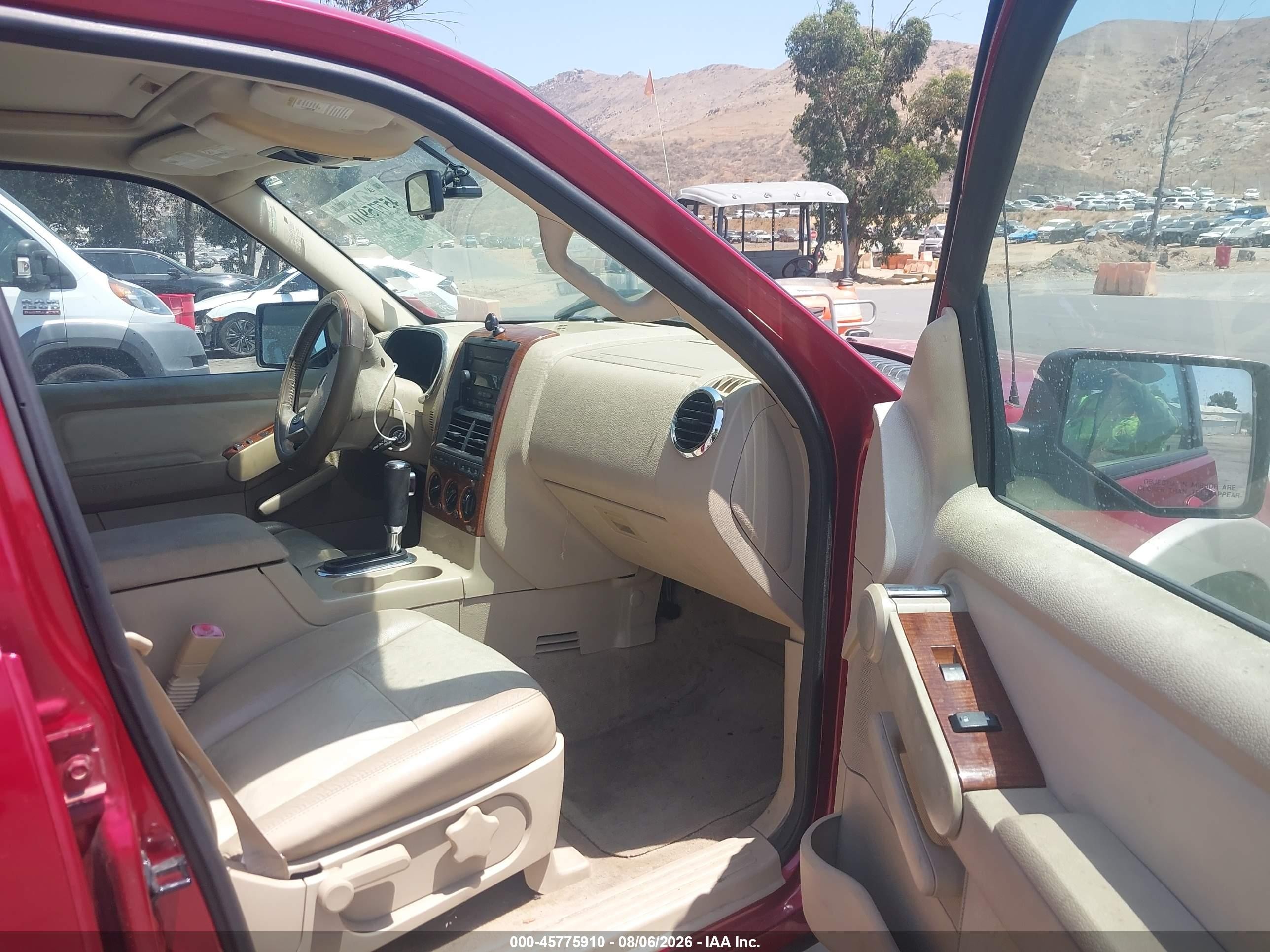 2006 Ford Explorer Eddie Bauer Красный vin: 1FMEU74E36UB29419