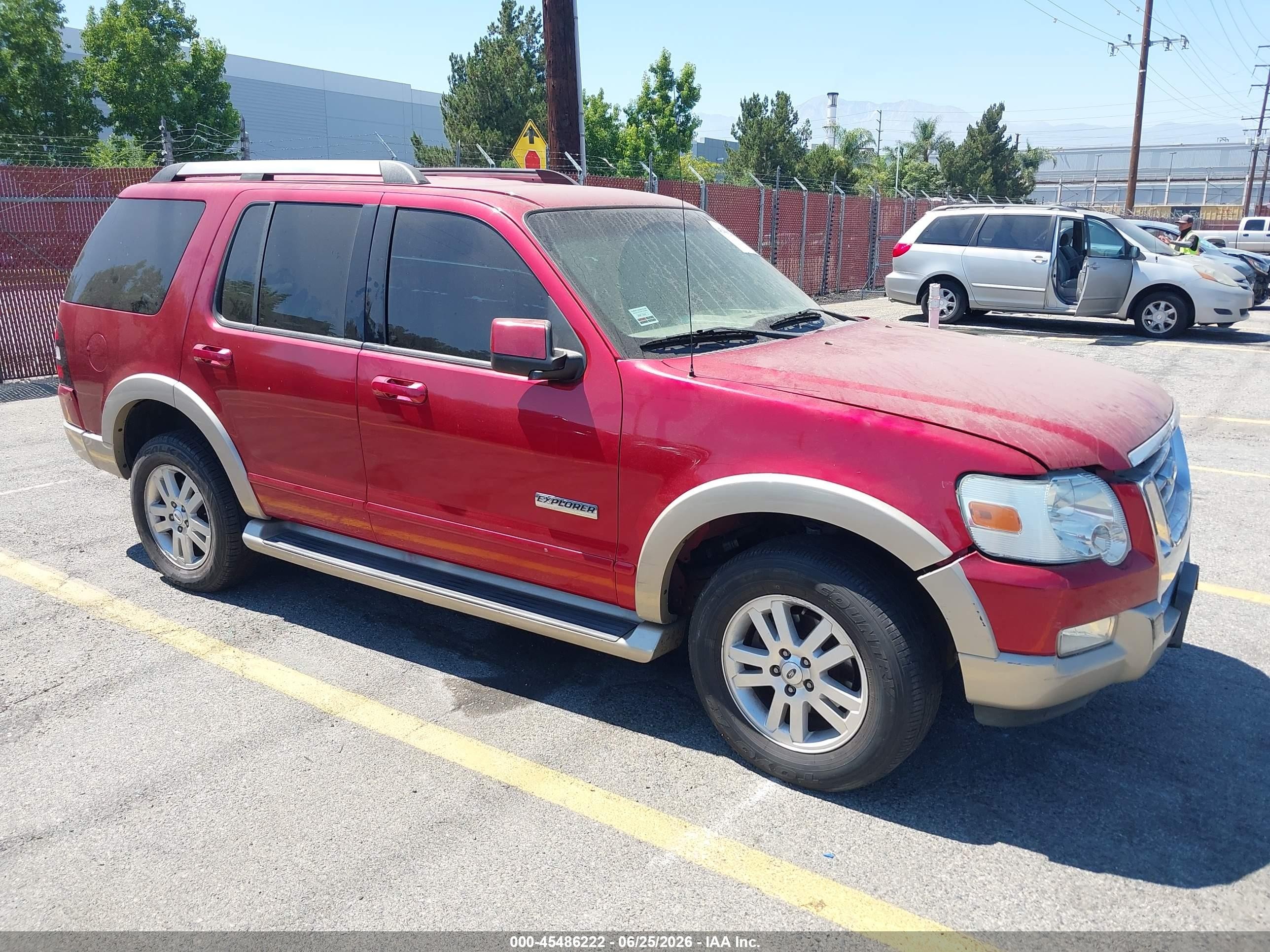 2006 Ford Explorer Eddie Bauer Red vin: 1FMEU74E36UB55132