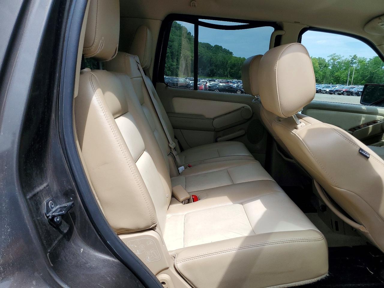 2007 Ford Explorer Eddie Bauer Brown vin: 1FMEU74E37UB18437