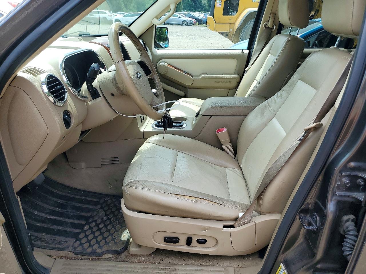 2007 Ford Explorer Eddie Bauer Brown vin: 1FMEU74E37UB18437