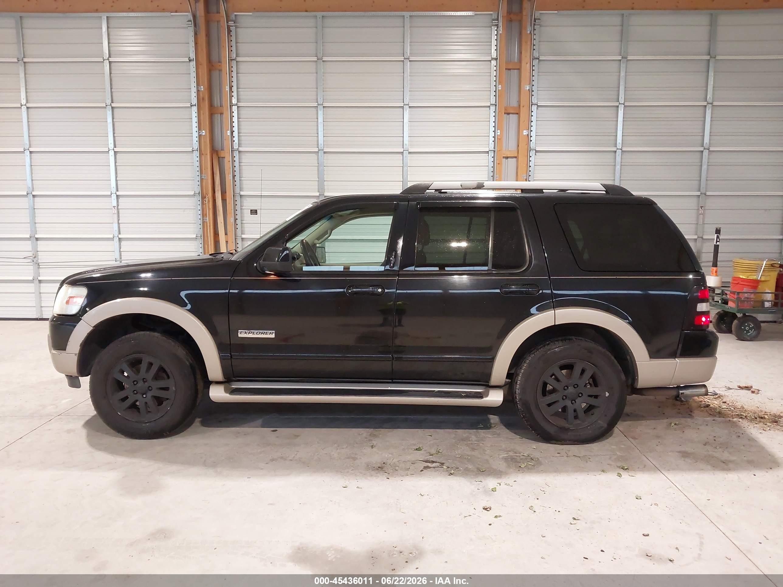2007 Ford Explorer Eddie Bauer Black vin: 1FMEU74E37UB80856