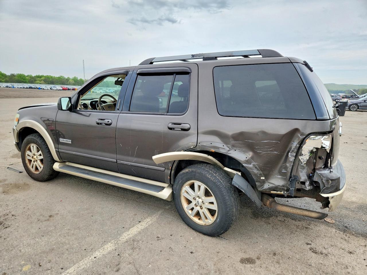 2007 Ford Exlplorer Gray vin: 1FMEU74E37UB87161