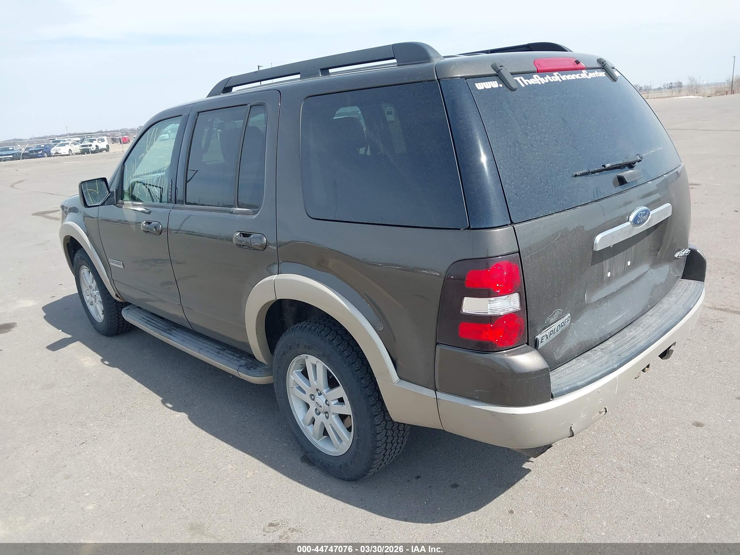 2008 Ford Explorer Eddie Bauer Gray vin: 1FMEU74E38UB29150