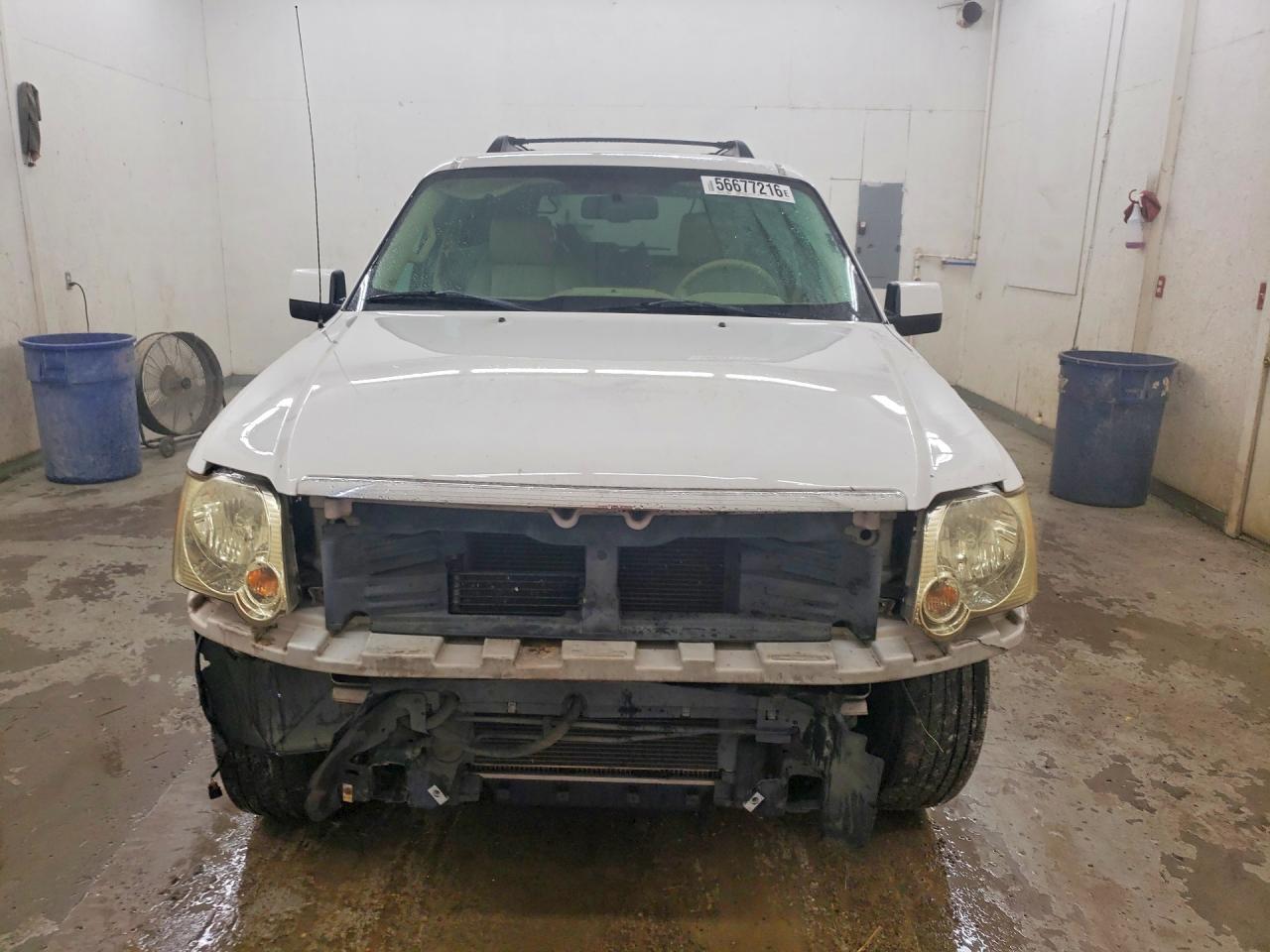 2006 Ford Explorer Eddie Bauer White vin: 1FMEU74E46UB44009