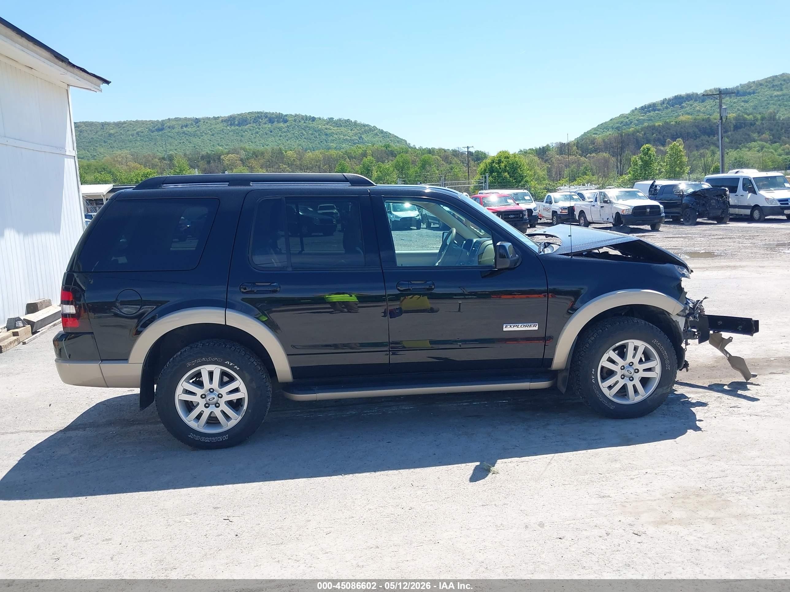 2008 Ford Explorer Eddie Bauer Black vin: 1FMEU74E48UA49954