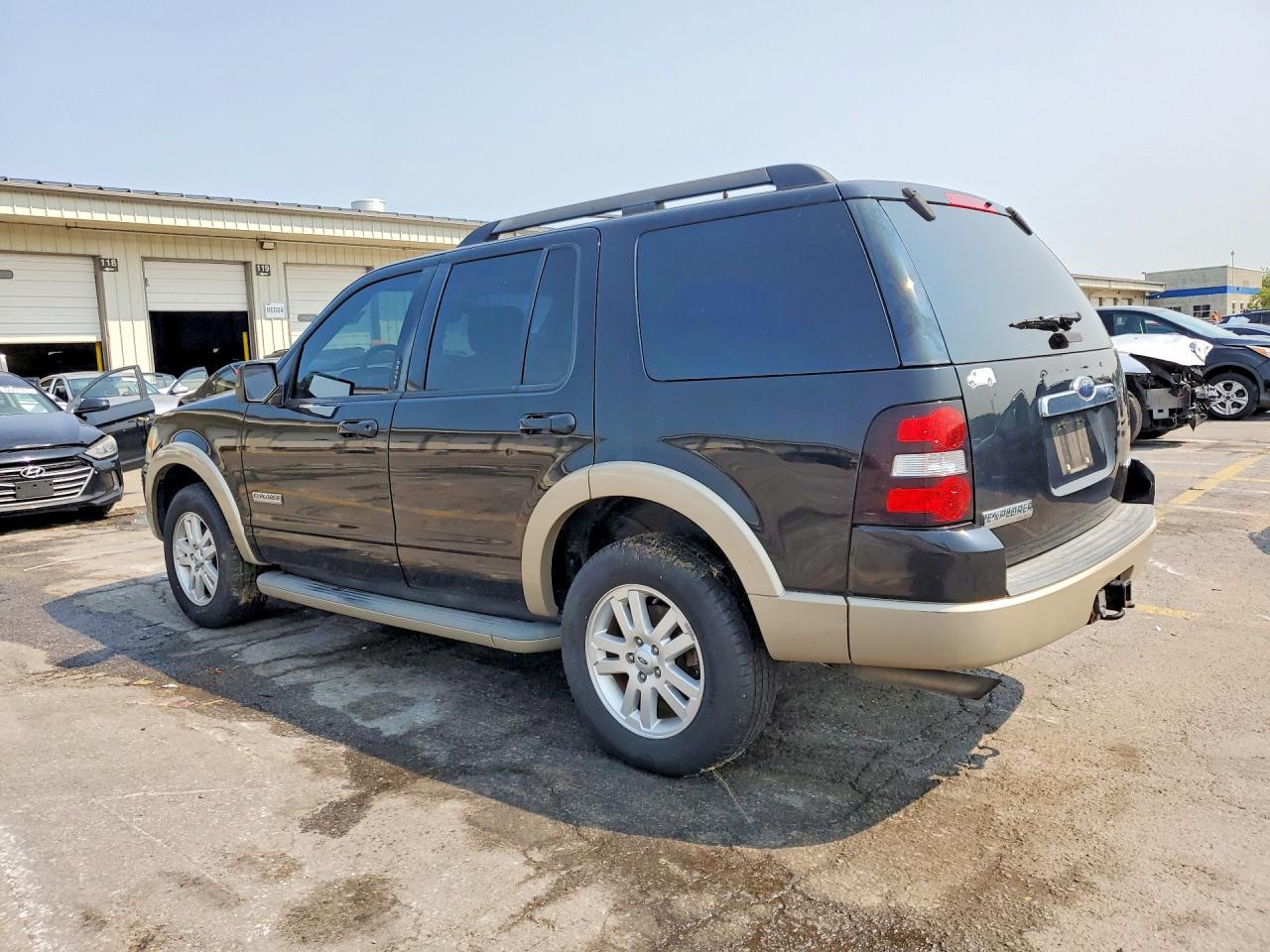 2008 Ford Explorer Eddie Bauer Black vin: 1FMEU74E58UB18442