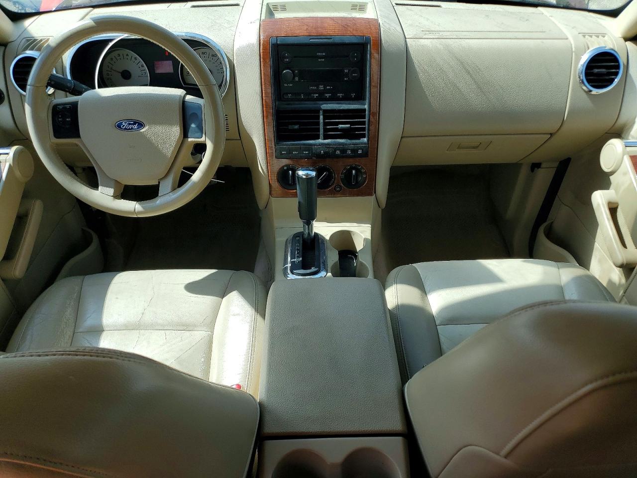 2006 Ford Explorer Eddie Bauer Красный vin: 1FMEU74E66UA95444