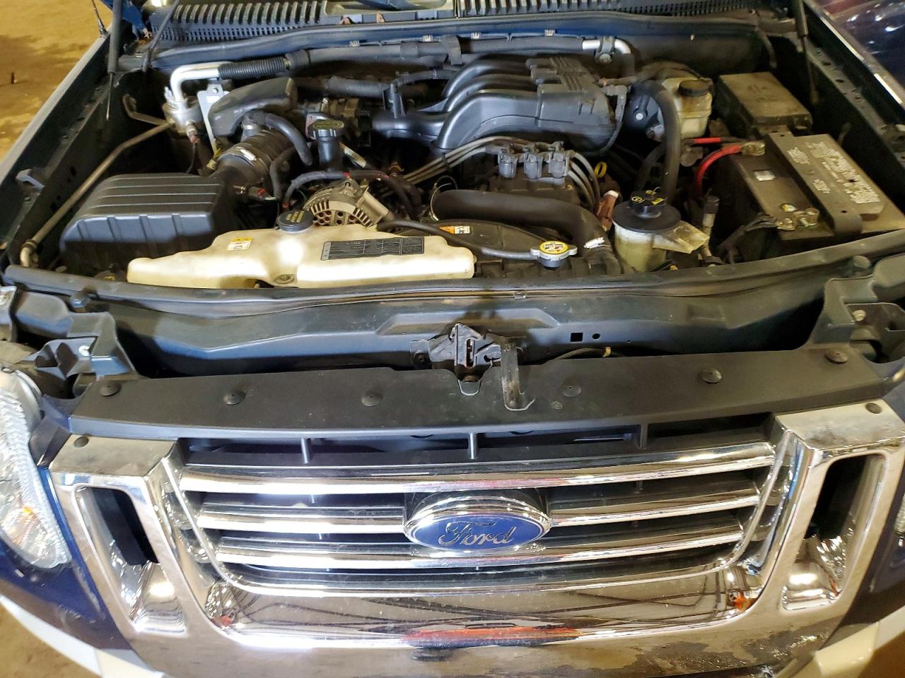 2006 Ford Explorer Eddie Bauer Blue vin: 1FMEU74E76UB36633