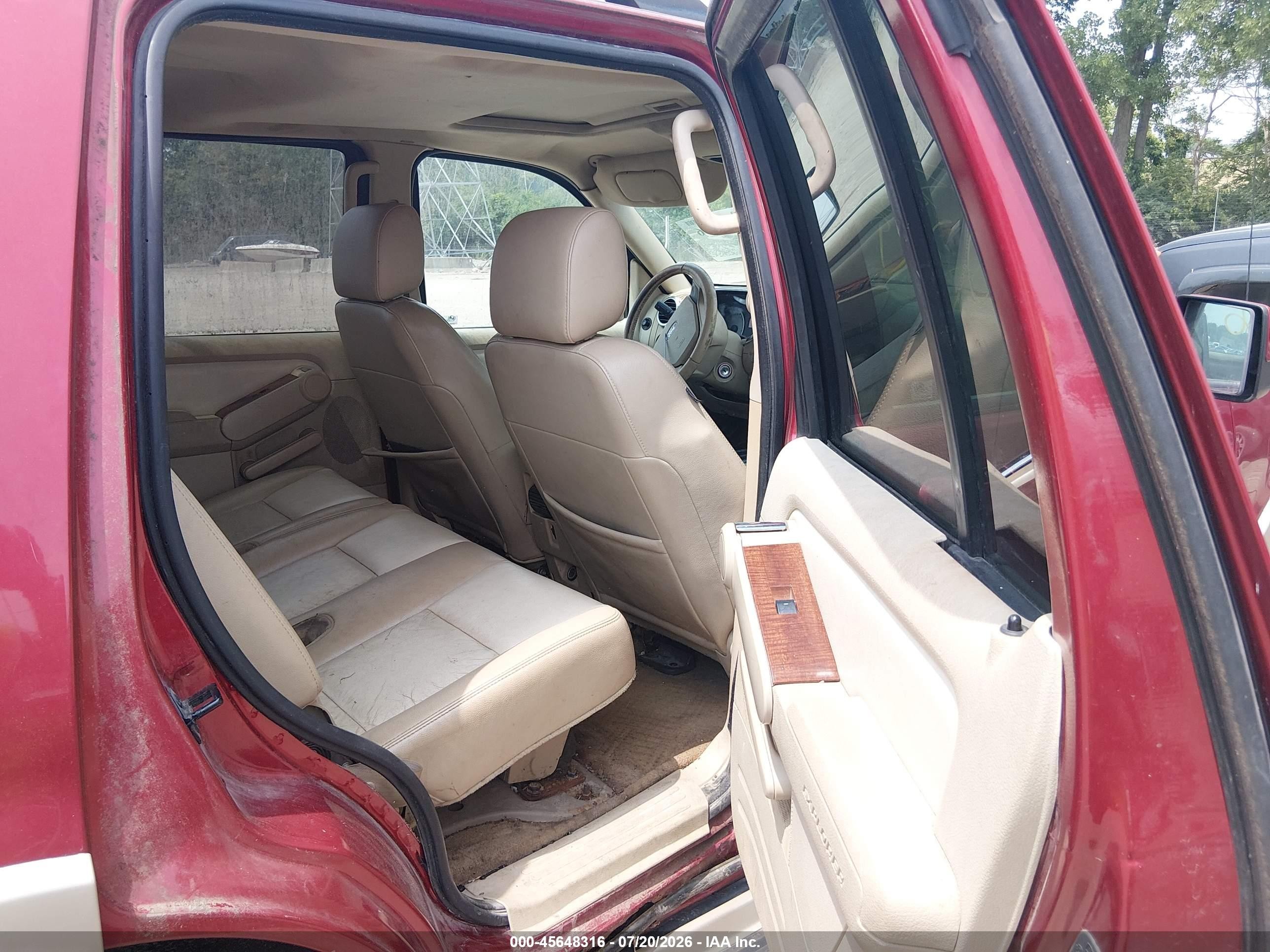 2006 Ford Explorer Eddie Bauer Красный vin: 1FMEU74EX6UA41614