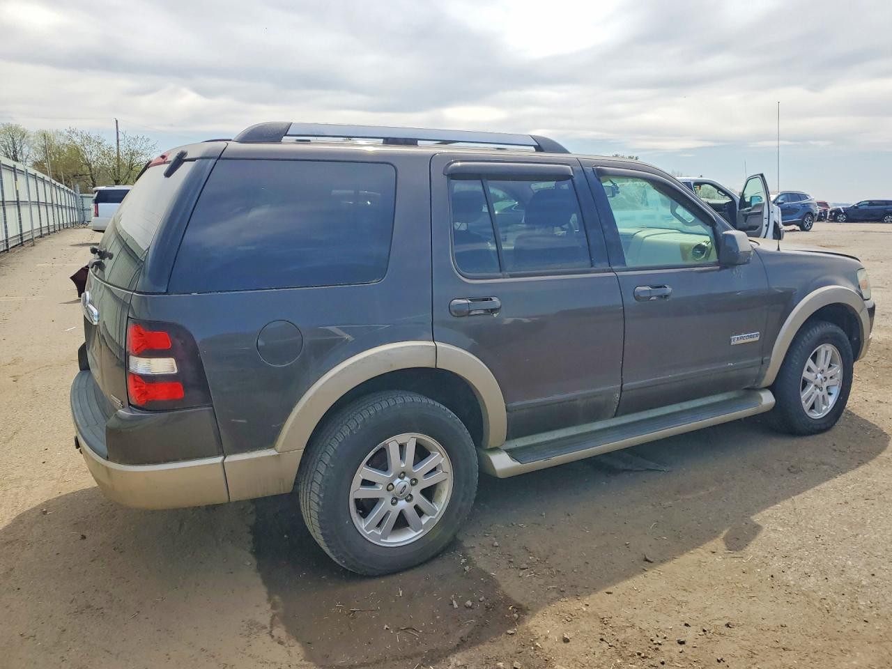 2006 Ford Explorer Eddie Bauer Серый vin: 1FMEU74EX6UB20457