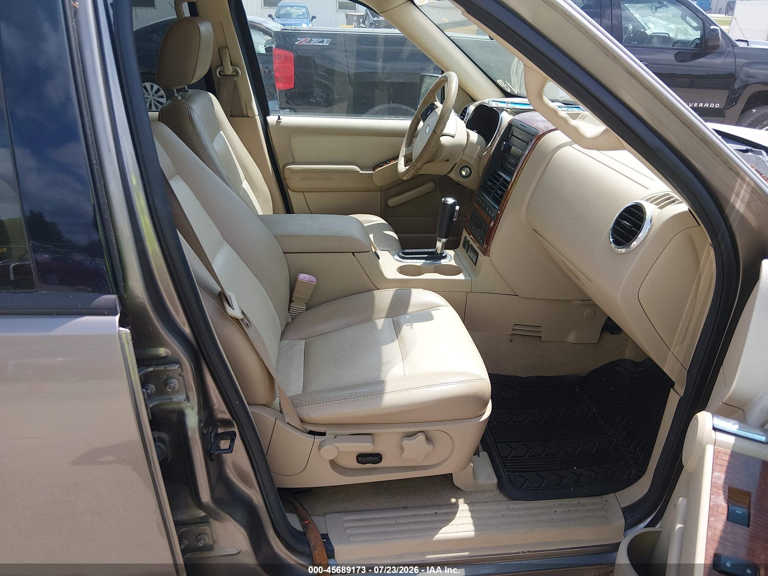 2006 Ford Explorer Eddie Bauer Brown vin: 1FMEU74EX6UB66516
