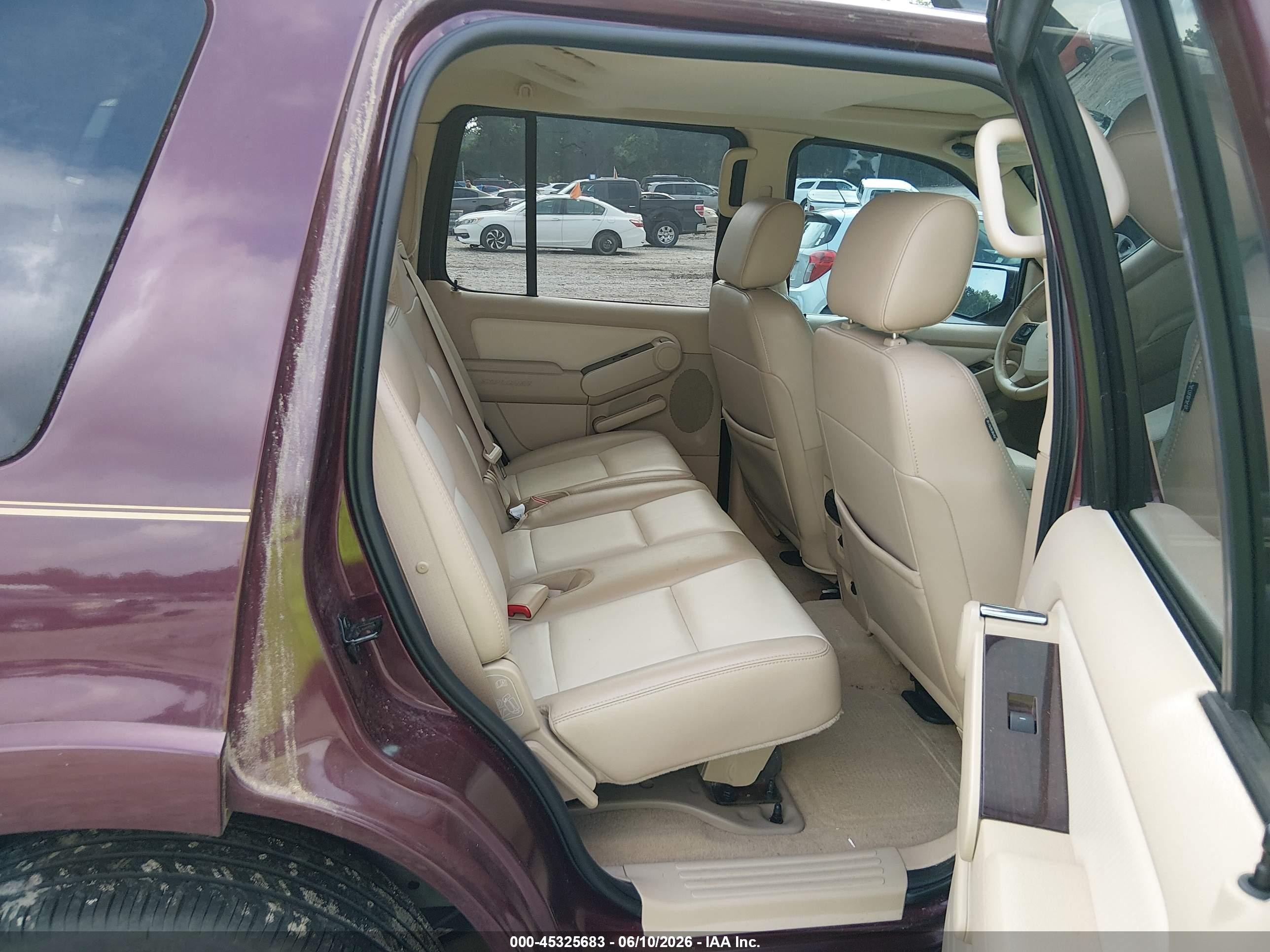 2006 Ford Explorer Limited Maroon vin: 1FMEU75806UB50026