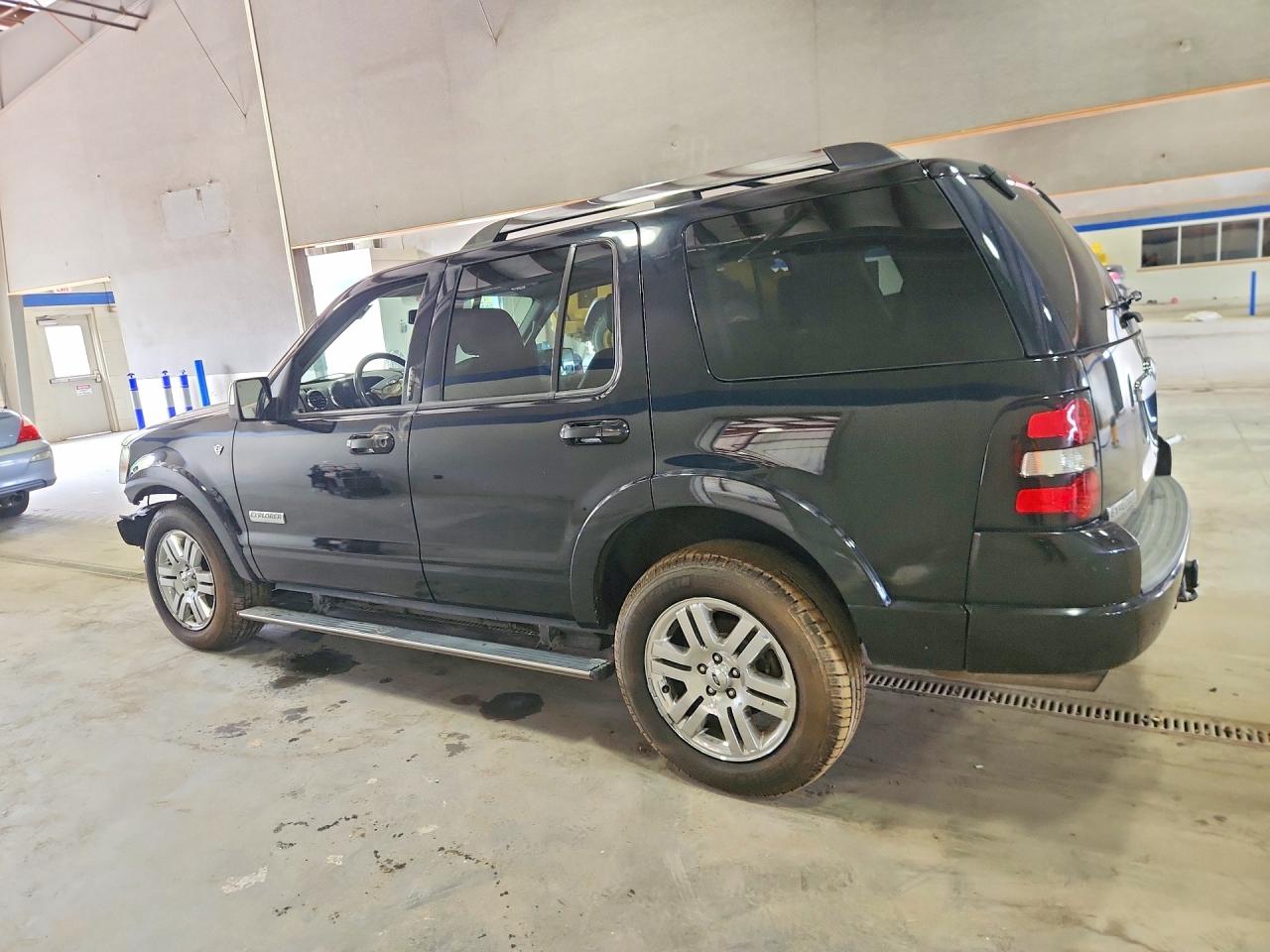 2008 Ford Explorer Limited Черный vin: 1FMEU75808UA08245