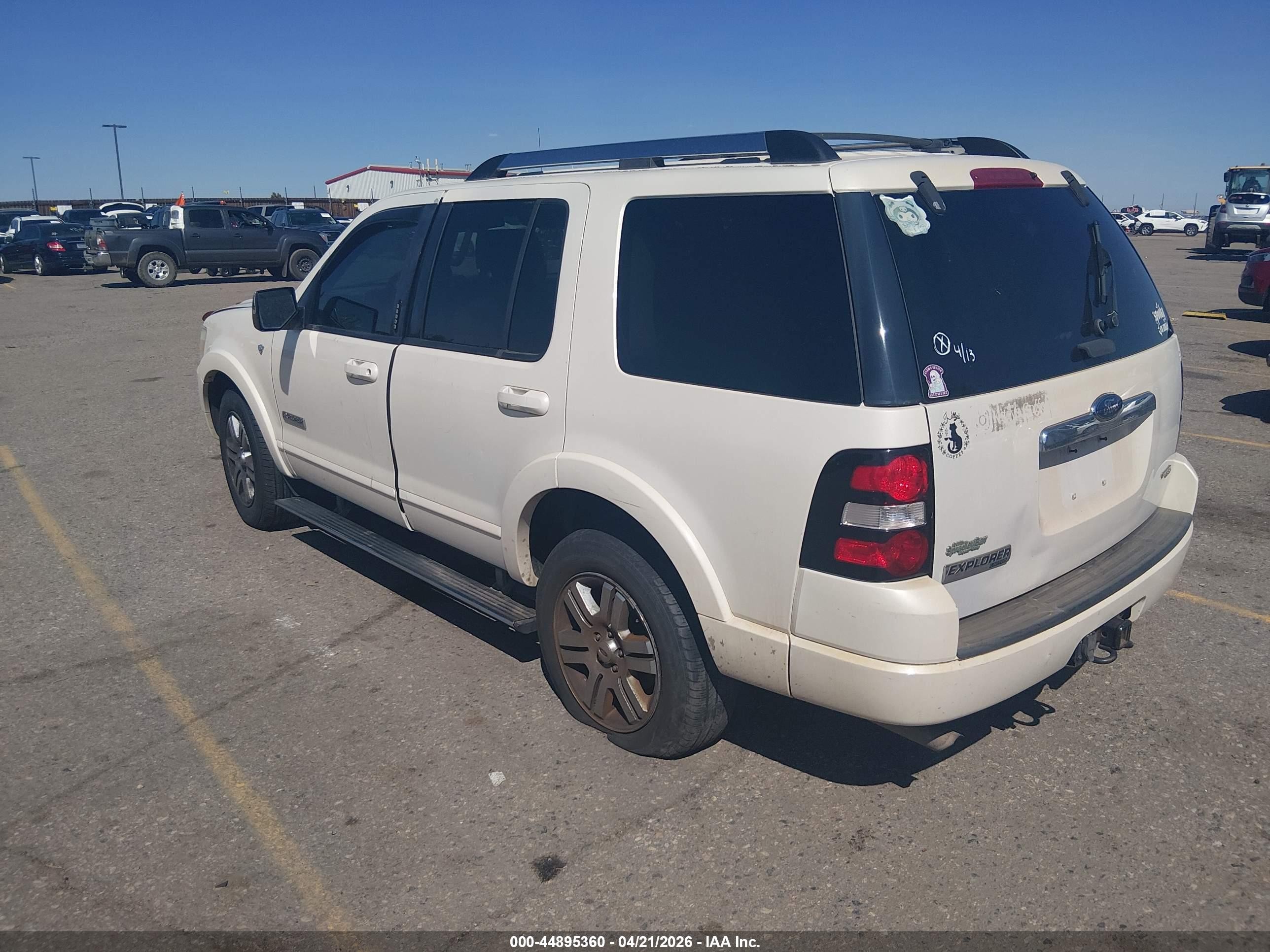 2007 Ford Explorer Limited White vin: 1FMEU758X7UB64601