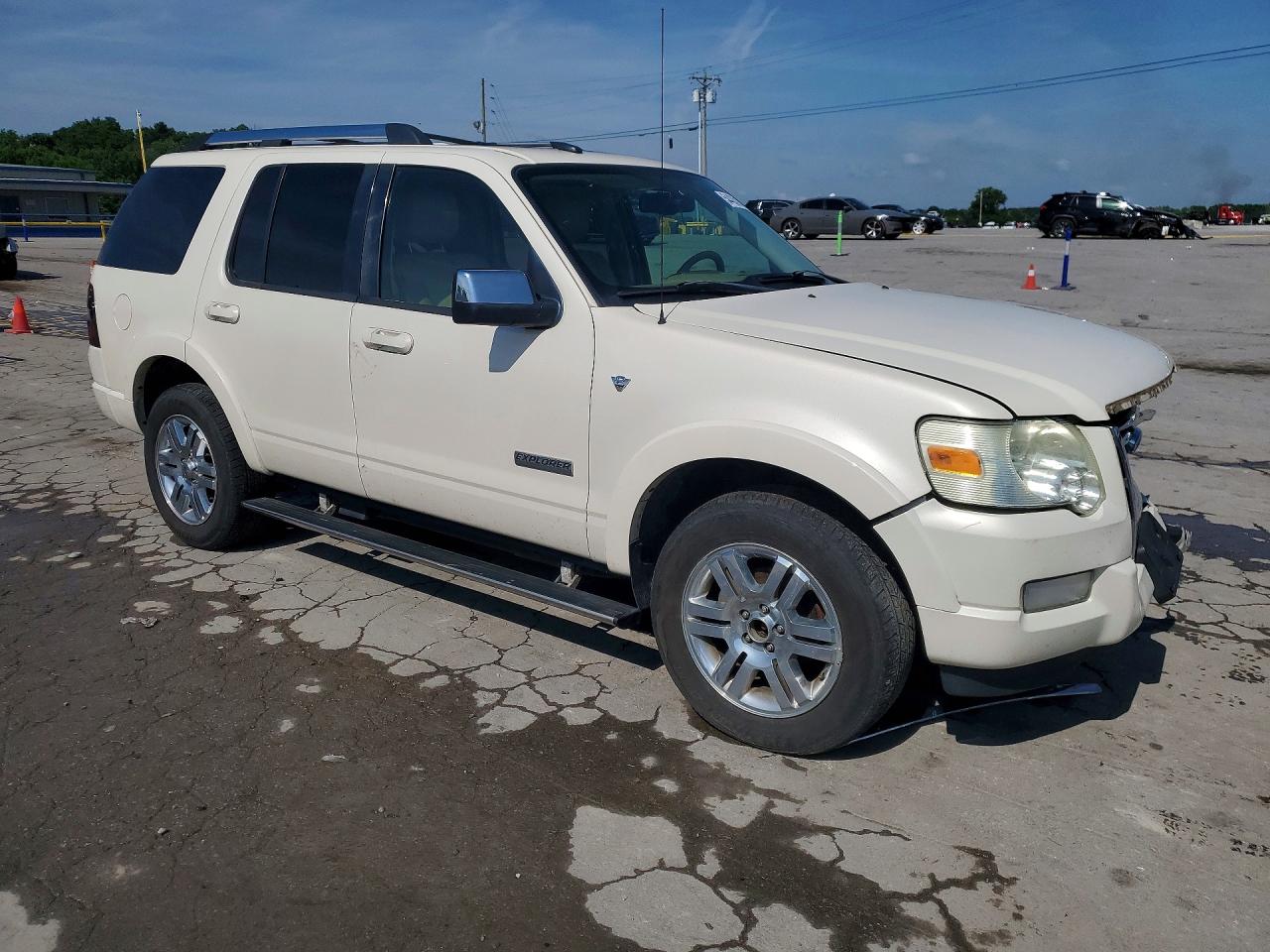 2008 Ford Explorer Limited White vin: 1FMEU758X8UB31891