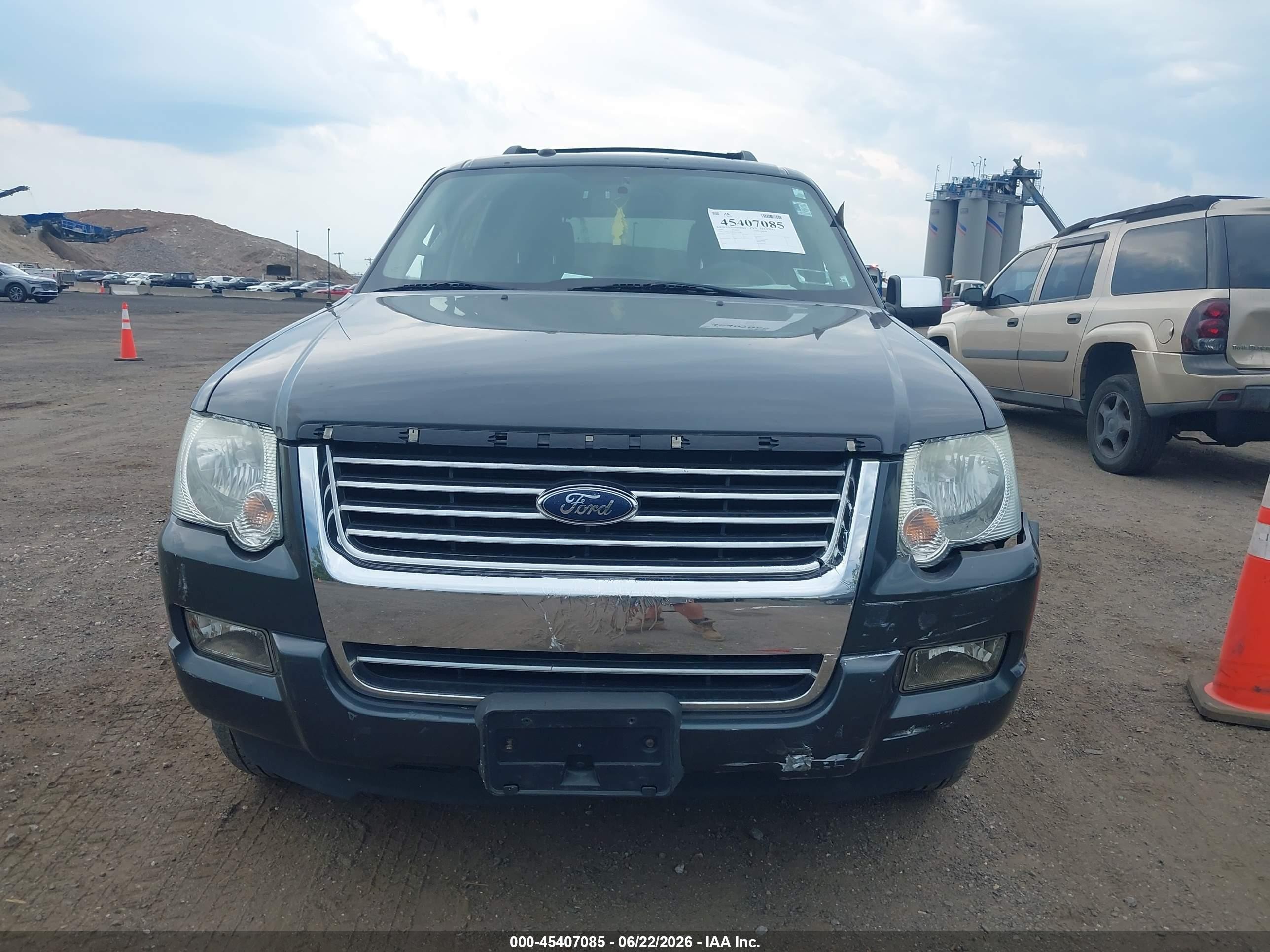 2009 Ford Explorer Limited Gray vin: 1FMEU758X9UA26009