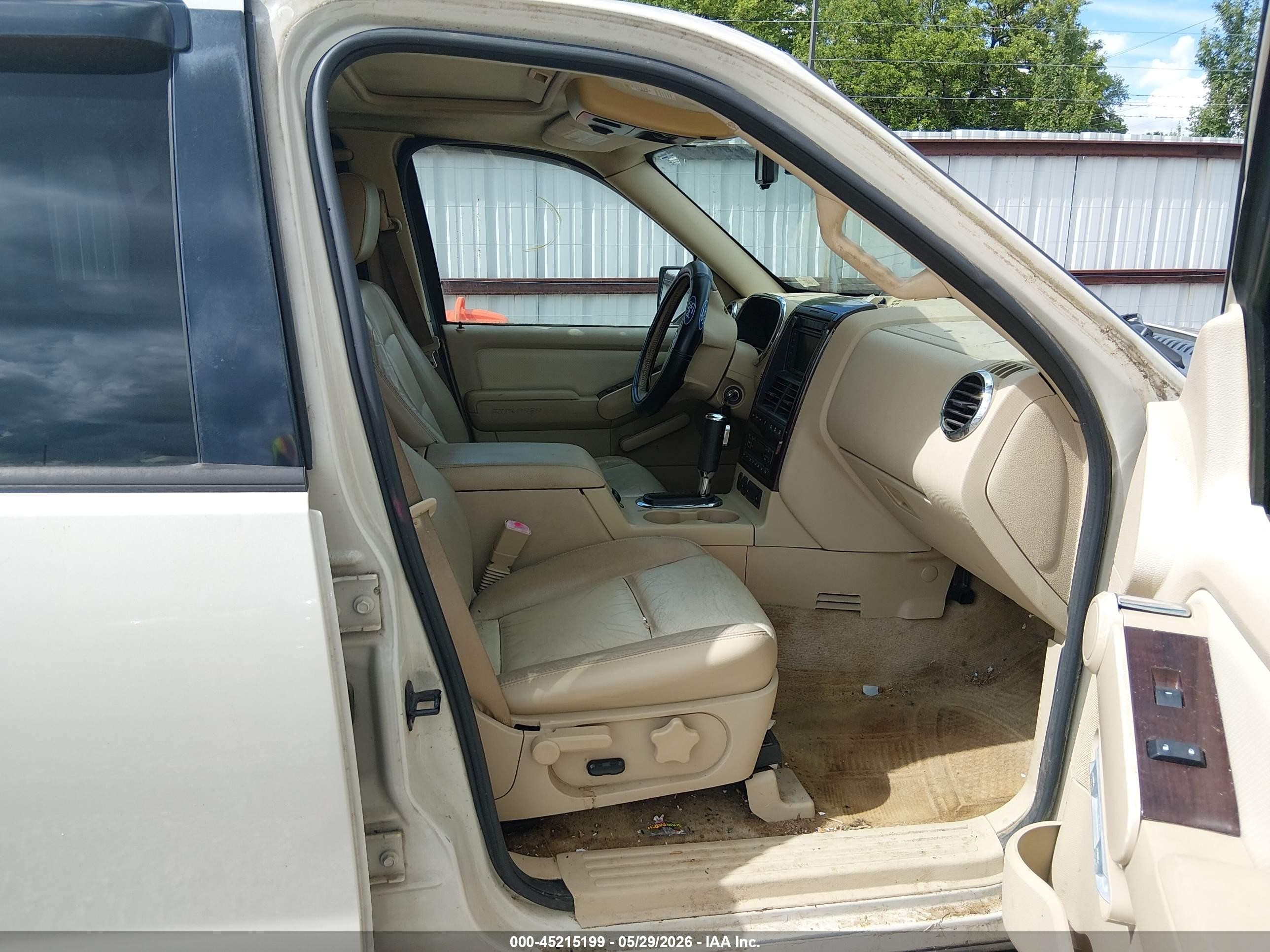 2006 Ford Explorer Limited Cream vin: 1FMEU75E06UB62358