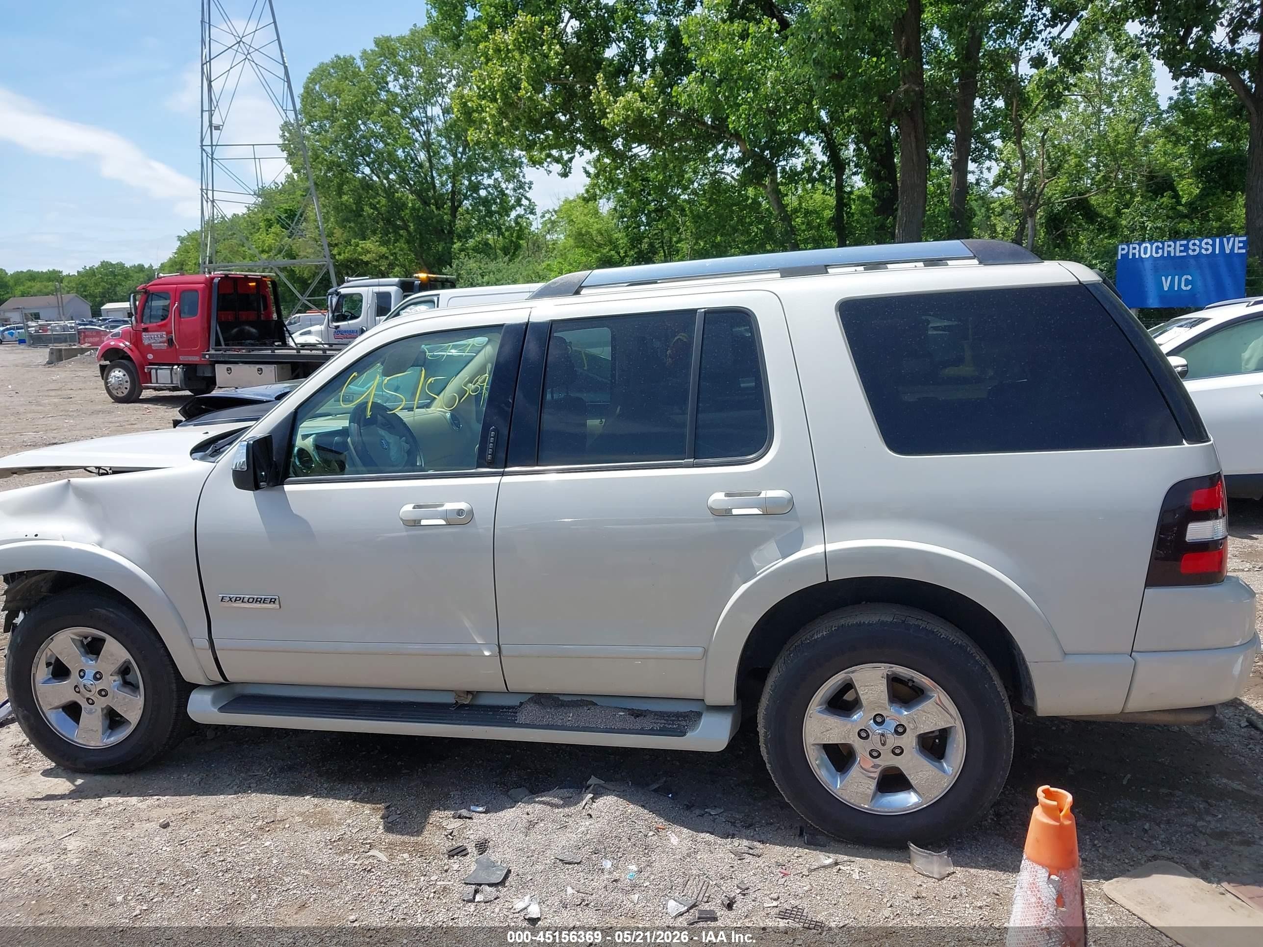 2006 Ford Explorer Limited White vin: 1FMEU75E26UB67609