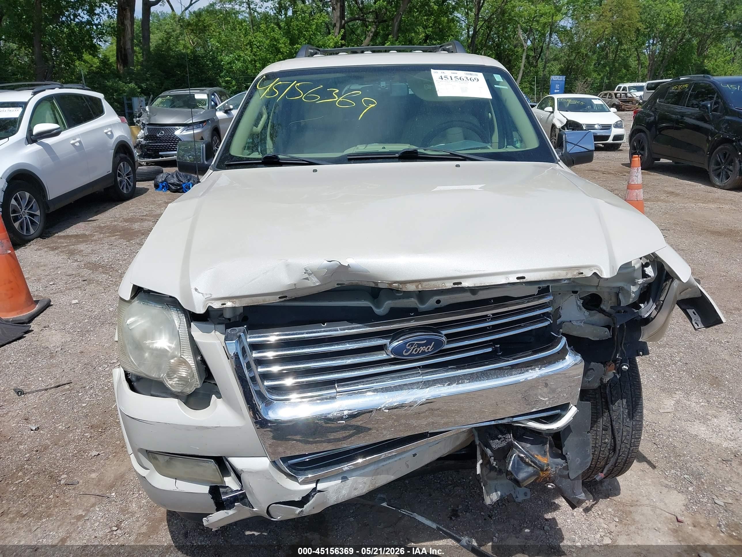 2006 Ford Explorer Limited White vin: 1FMEU75E26UB67609