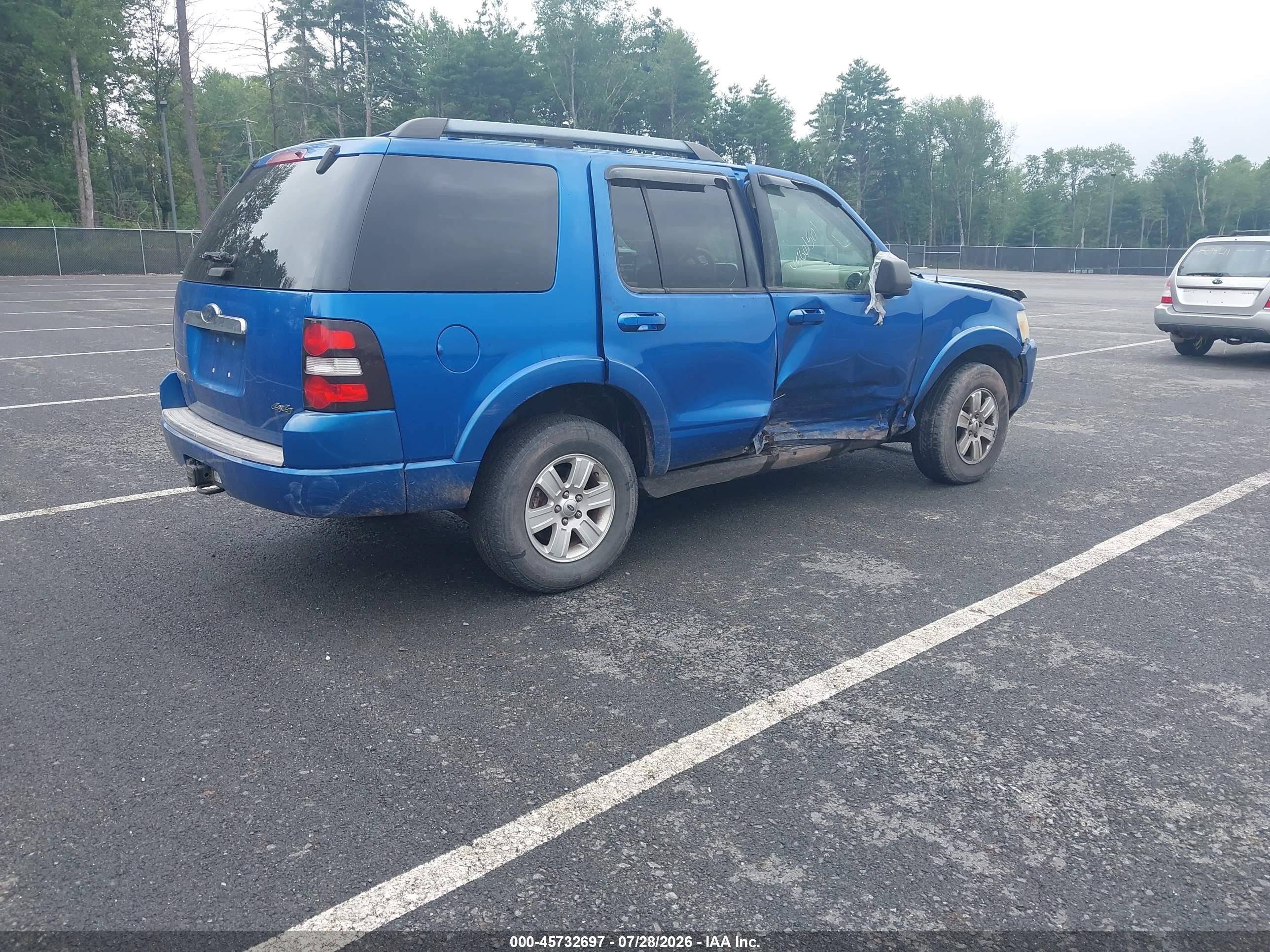2010 Ford Explorer Xlt Синий vin: 1FMEU7DE2AUA04159