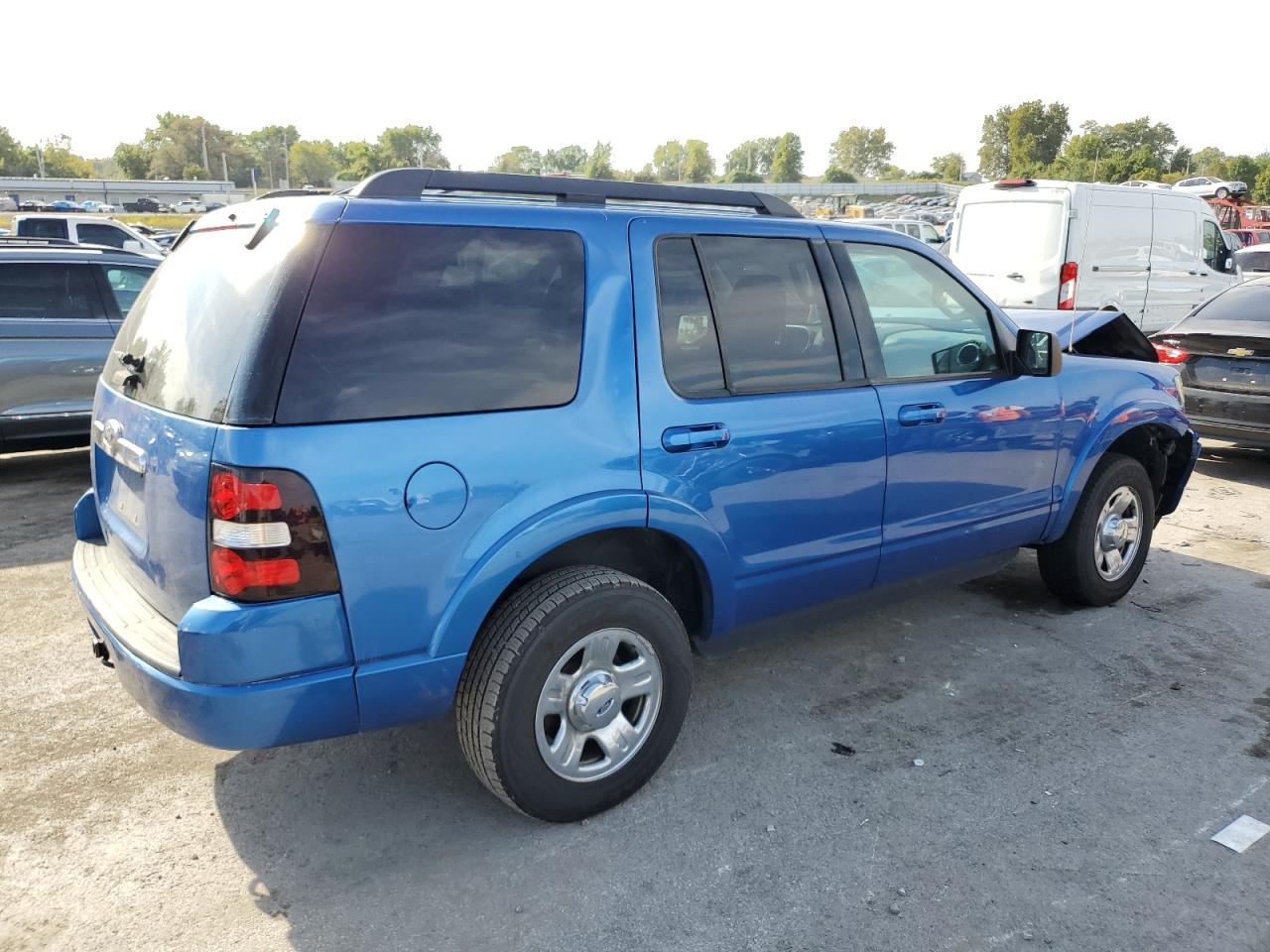 2010 Ford Explorer Xlt Blue vin: 1FMEU7DEXAUA66828