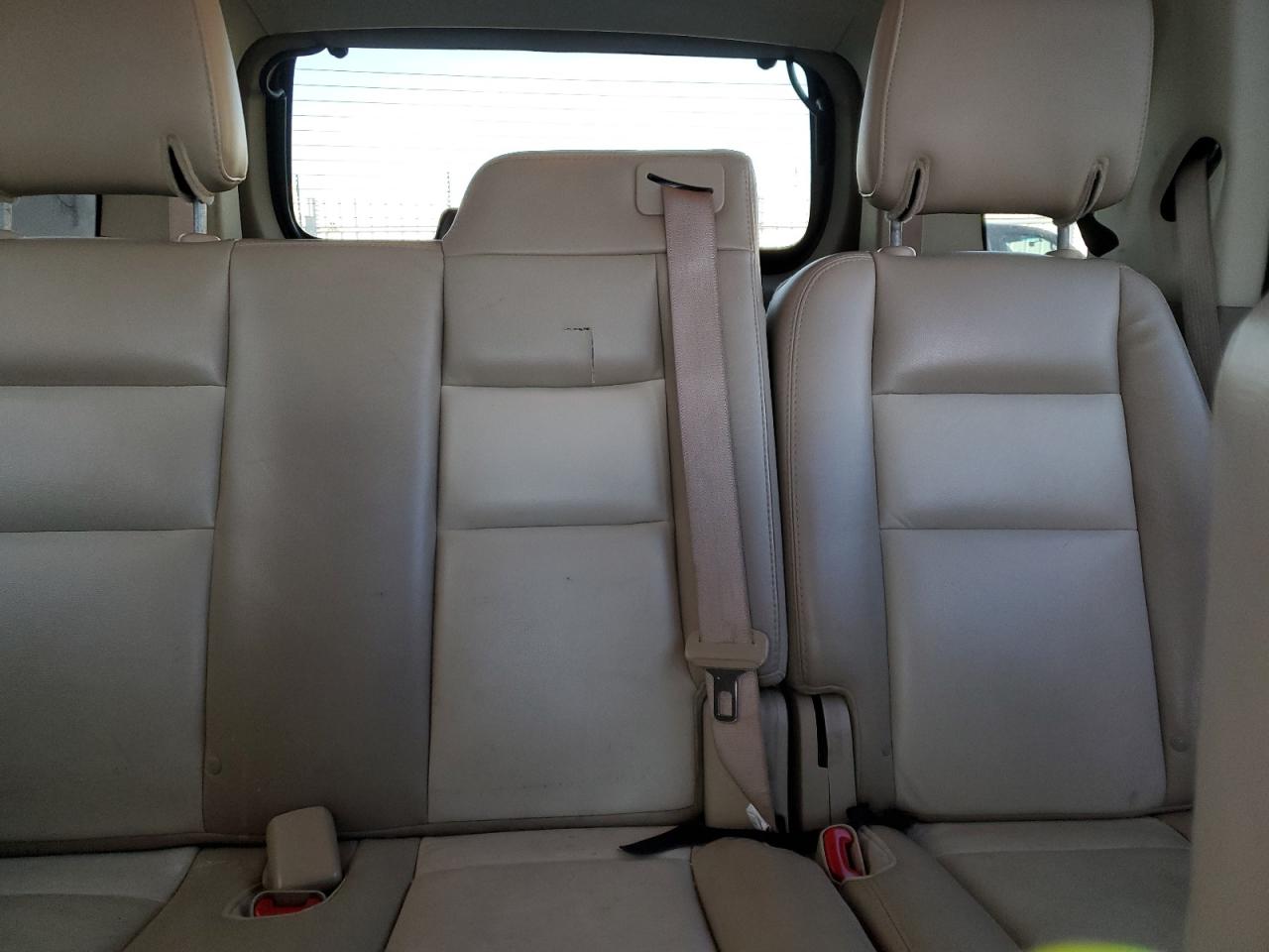 2010 Ford Explorer Eddie Bauer White vin: 1FMEU7E84AUB03719