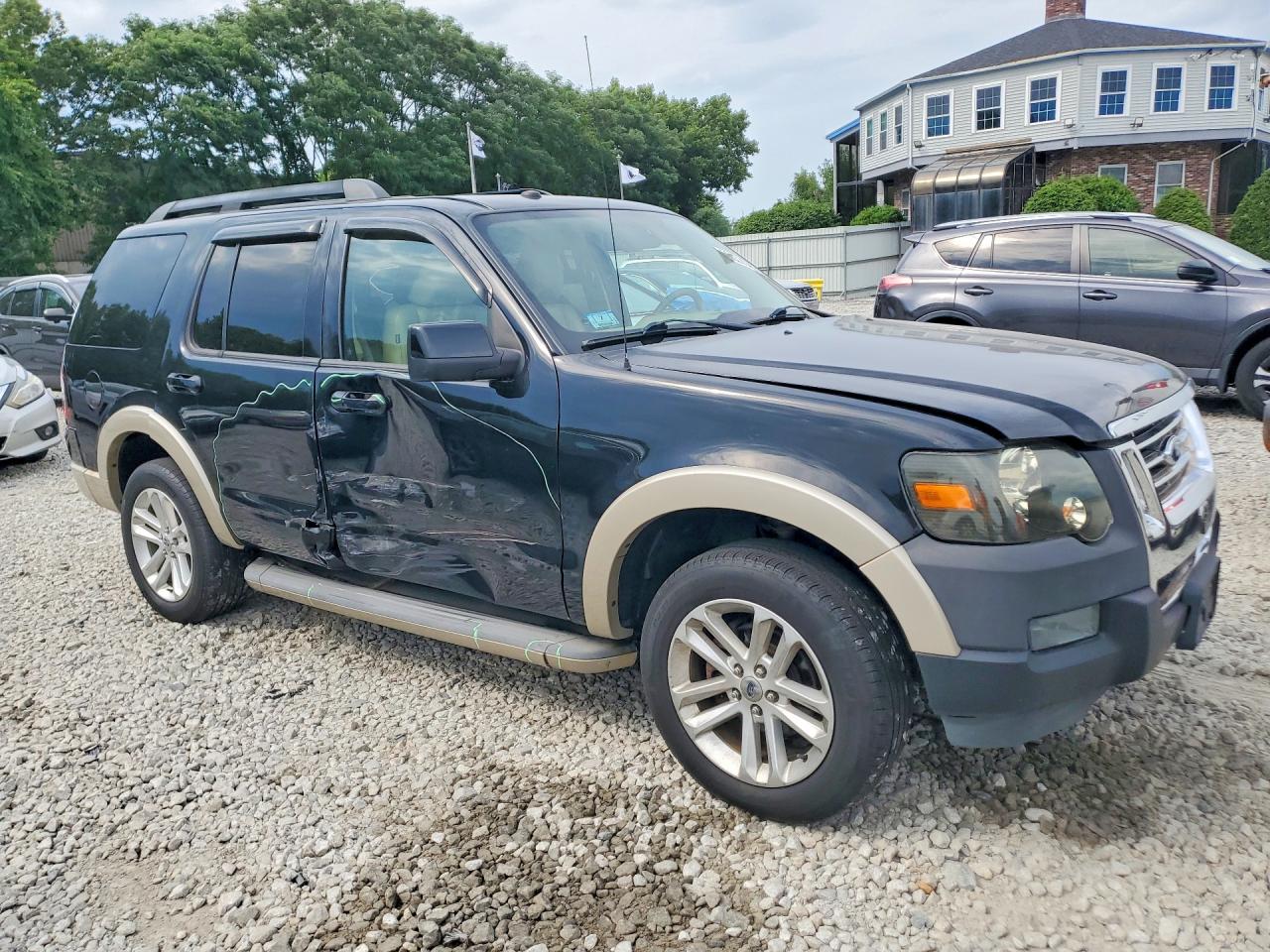 2010 Ford Explorer Eddie Bauer Черный vin: 1FMEU7EE1AUA03597