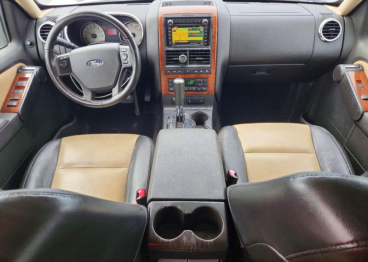 2010 Ford Explorer White vin: 1FMEU7EE4AUA07367