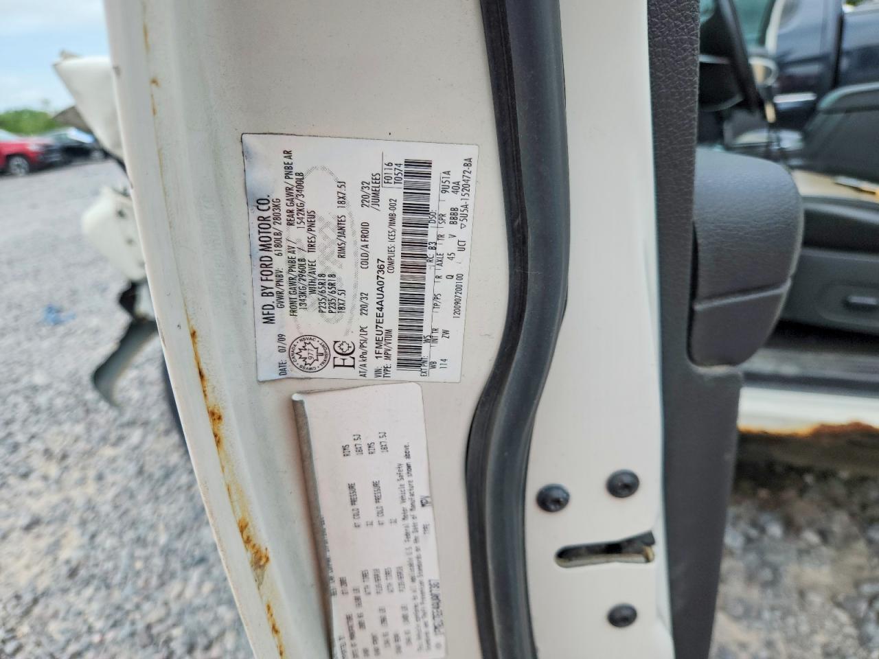2010 Ford Explorer White vin: 1FMEU7EE4AUA07367