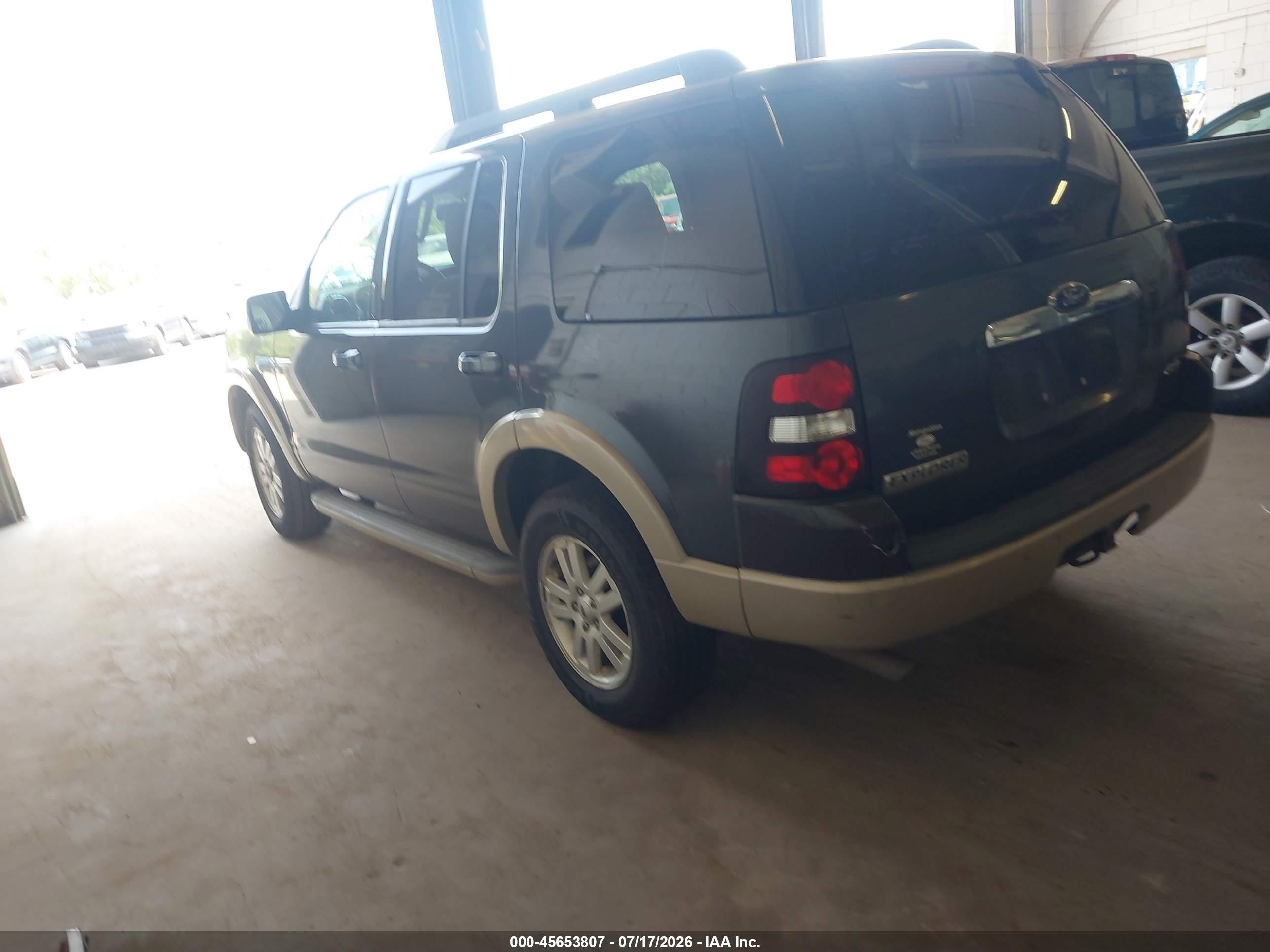 2010 Ford Explorer Eddie Bauer Gray vin: 1FMEU7EE9AUA30398