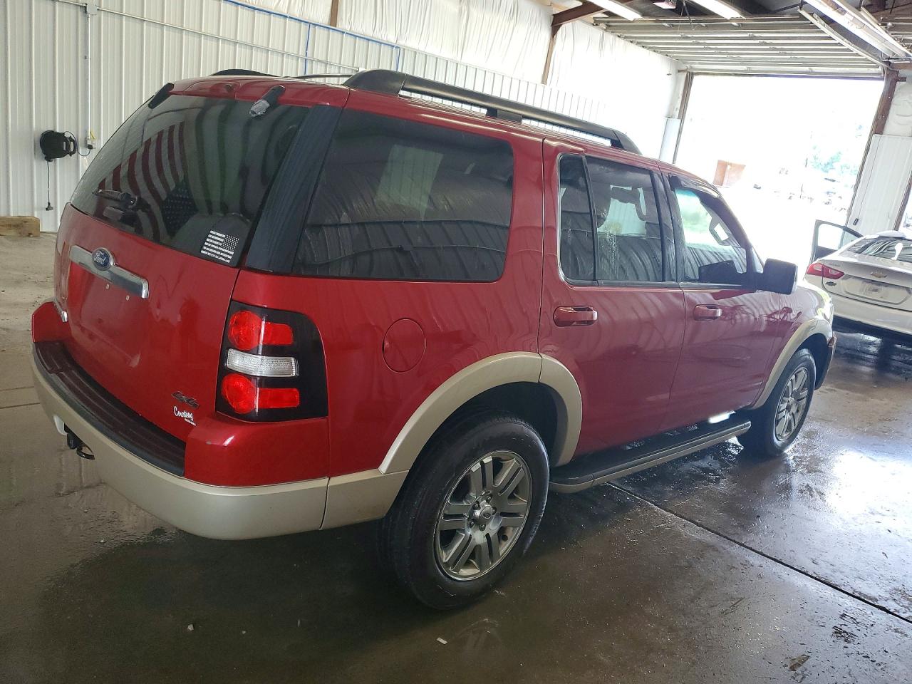 2010 Ford Explorer Eddie Bauer Red vin: 1FMEU7EEXAUA92893