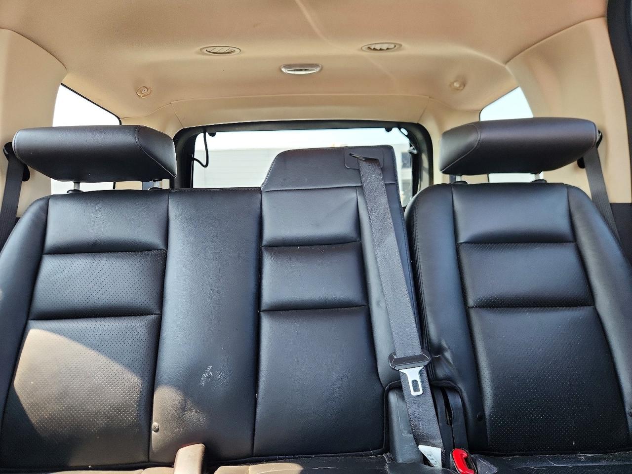 2010 Ford Explorer Limited Silver vin: 1FMEU7F80AUA95584