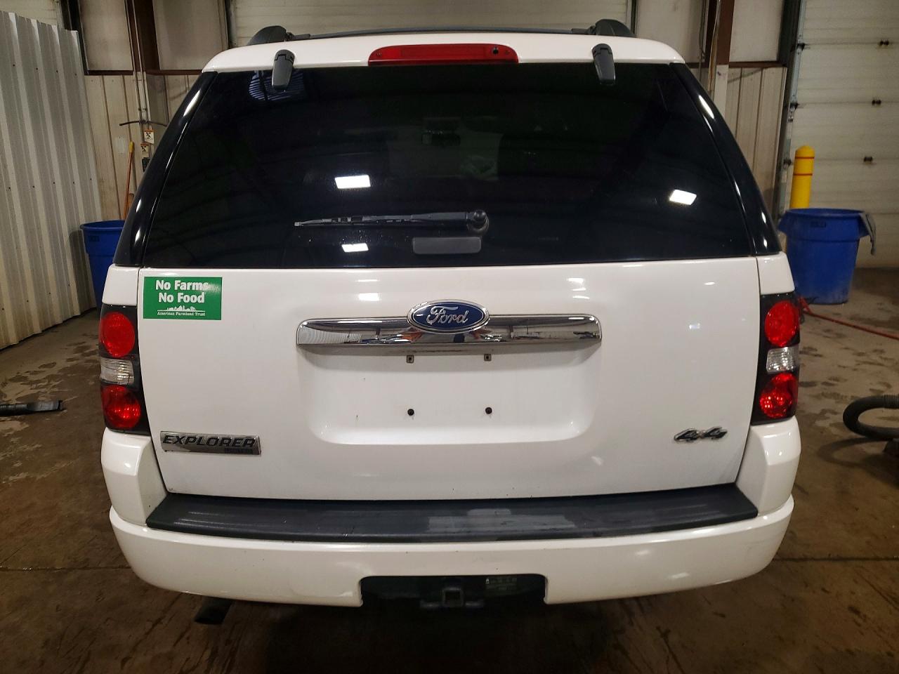 2010 Ford Explorer Limited White vin: 1FMEU7F89AUA74264