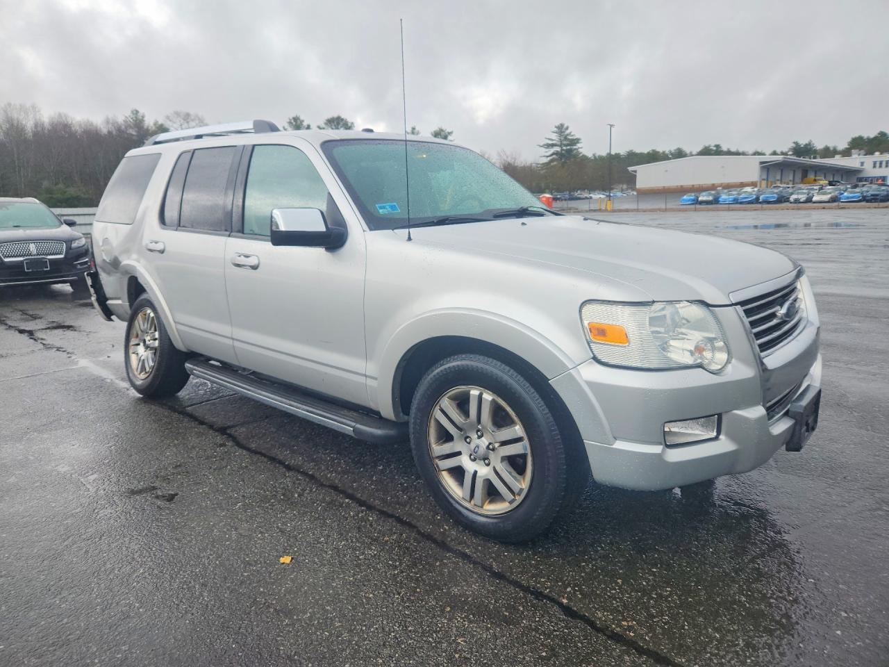 2010 Ford Explorer Limited Серебряный vin: 1FMEU7FE2AUA51219