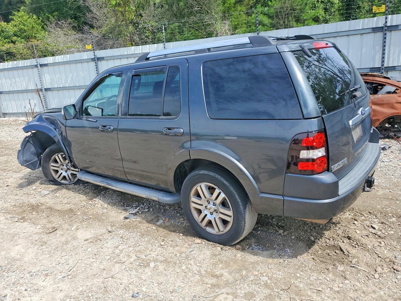 2010 Ford Explorer Limited Charcoal vin: 1FMEU7FE2AUA61569