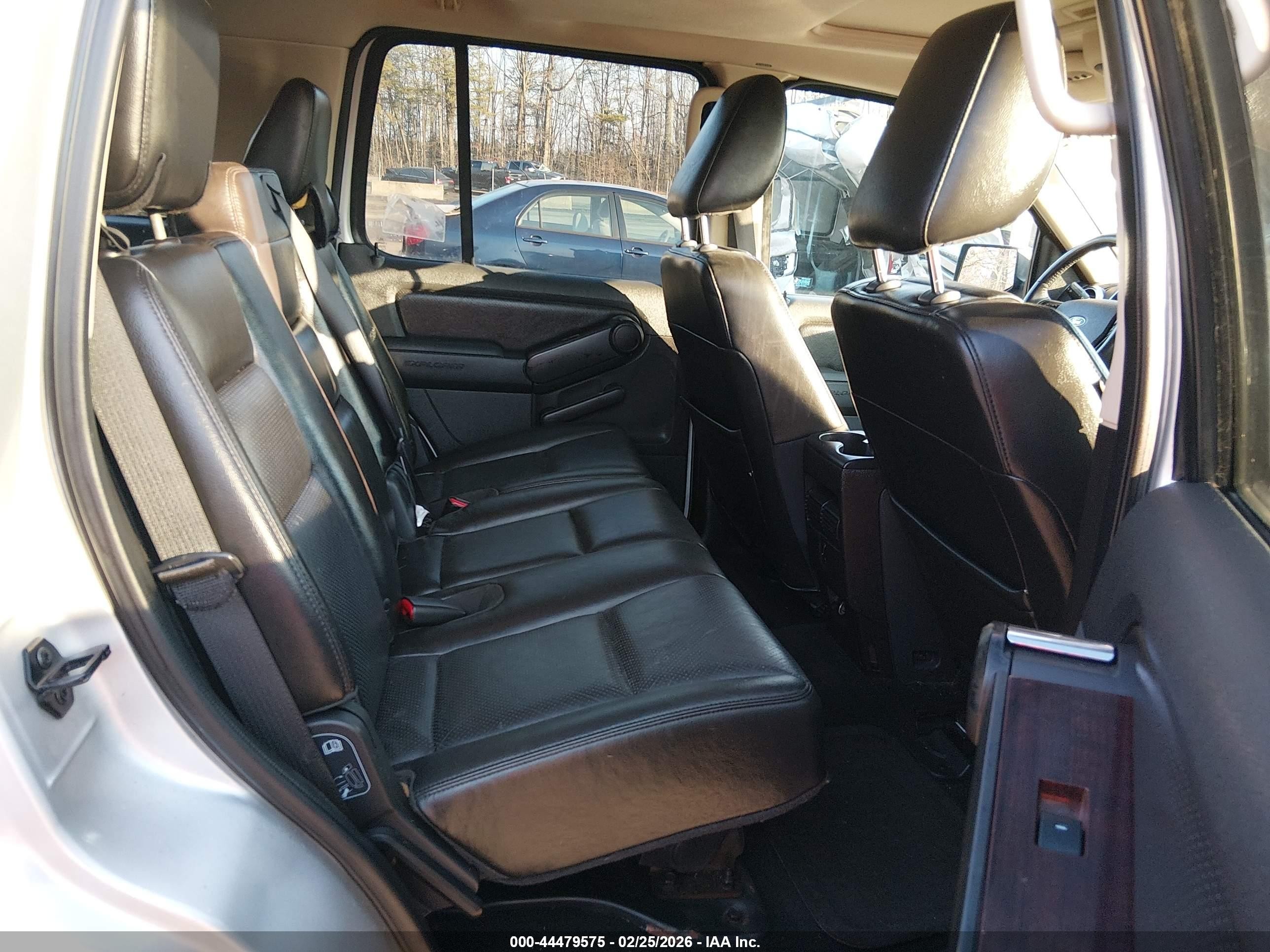 2010 Ford Explorer Limited Silver vin: 1FMEU7FE7AUA19219