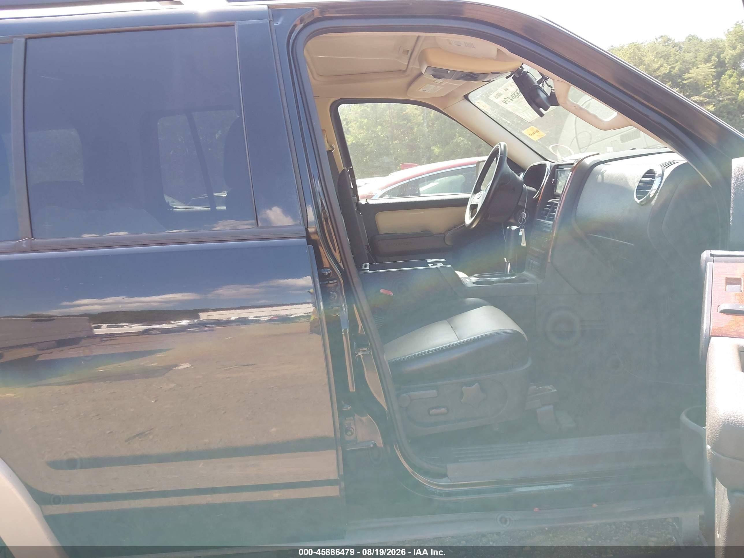 2008 Ford Explorer Eddie Bauer Черный vin: 1FMEU84E98UA77934