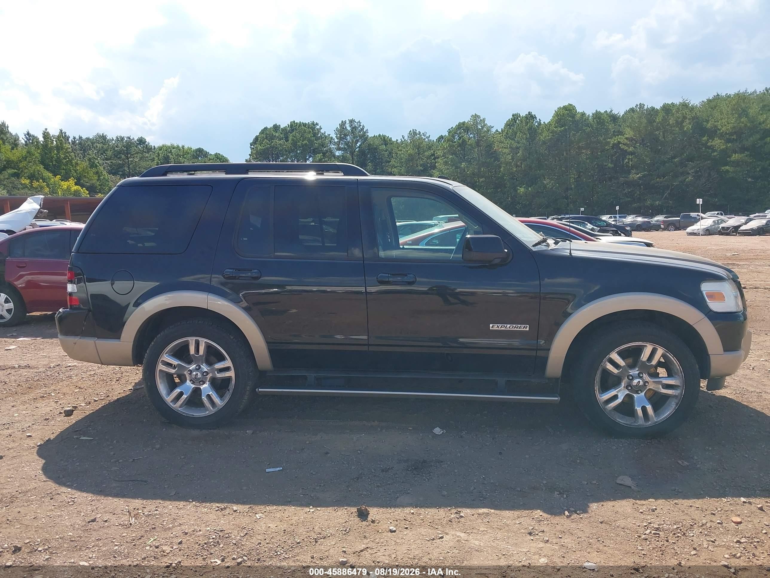 2008 Ford Explorer Eddie Bauer Черный vin: 1FMEU84E98UA77934