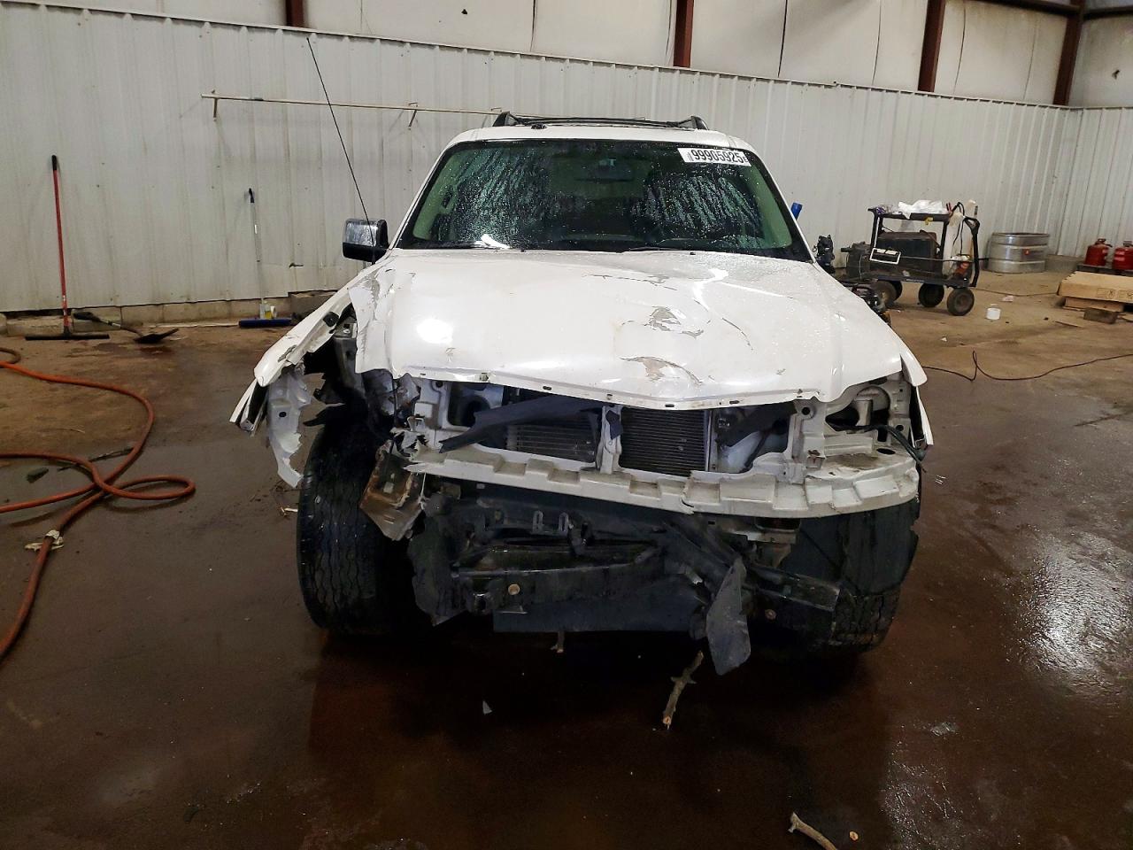 2010 Ford Explorer Limited Белый vin: 1FMEU8F82AUA73852