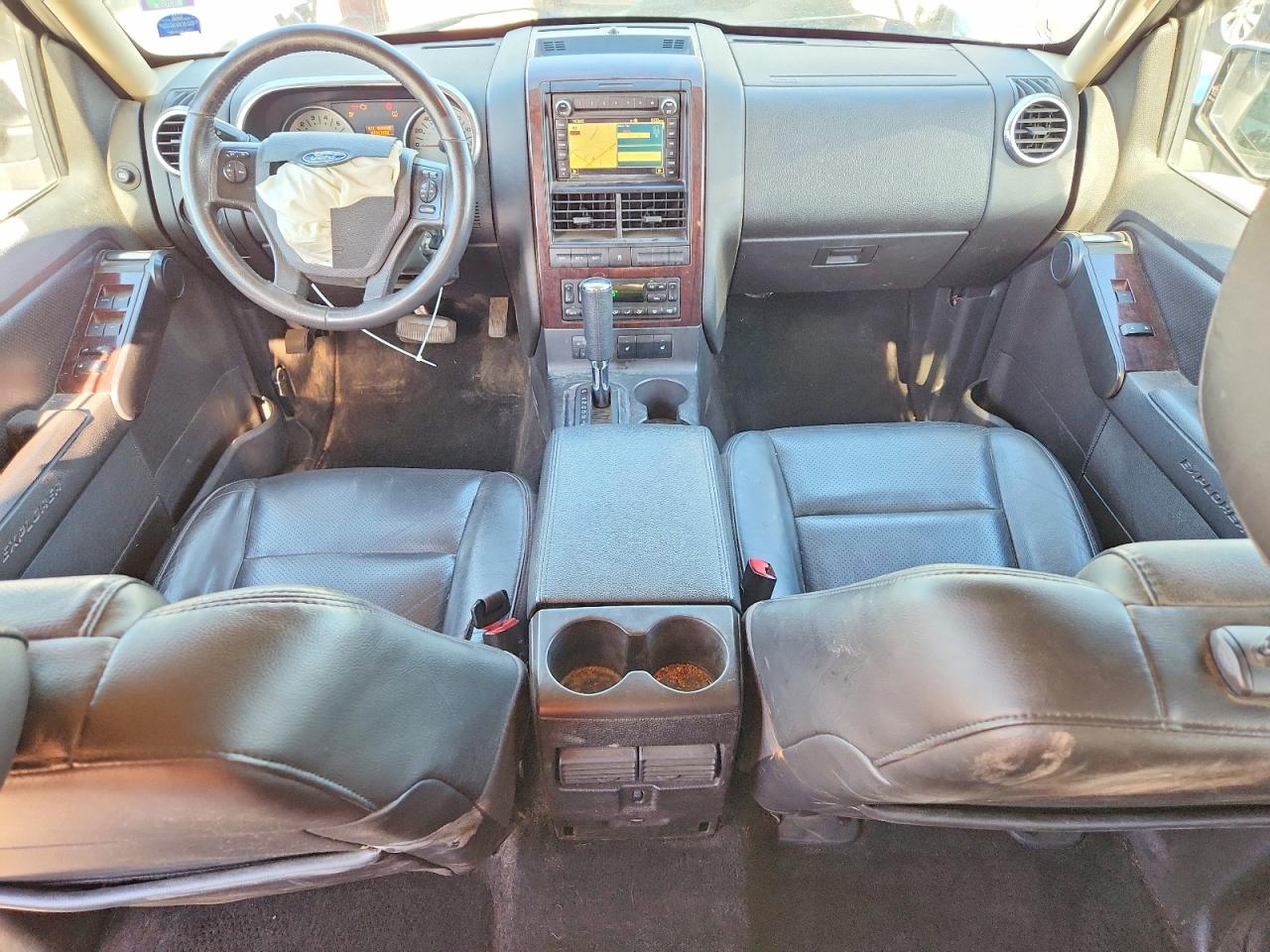 2010 Ford Explorer Limited Silver vin: 1FMEU8F89AUA95802