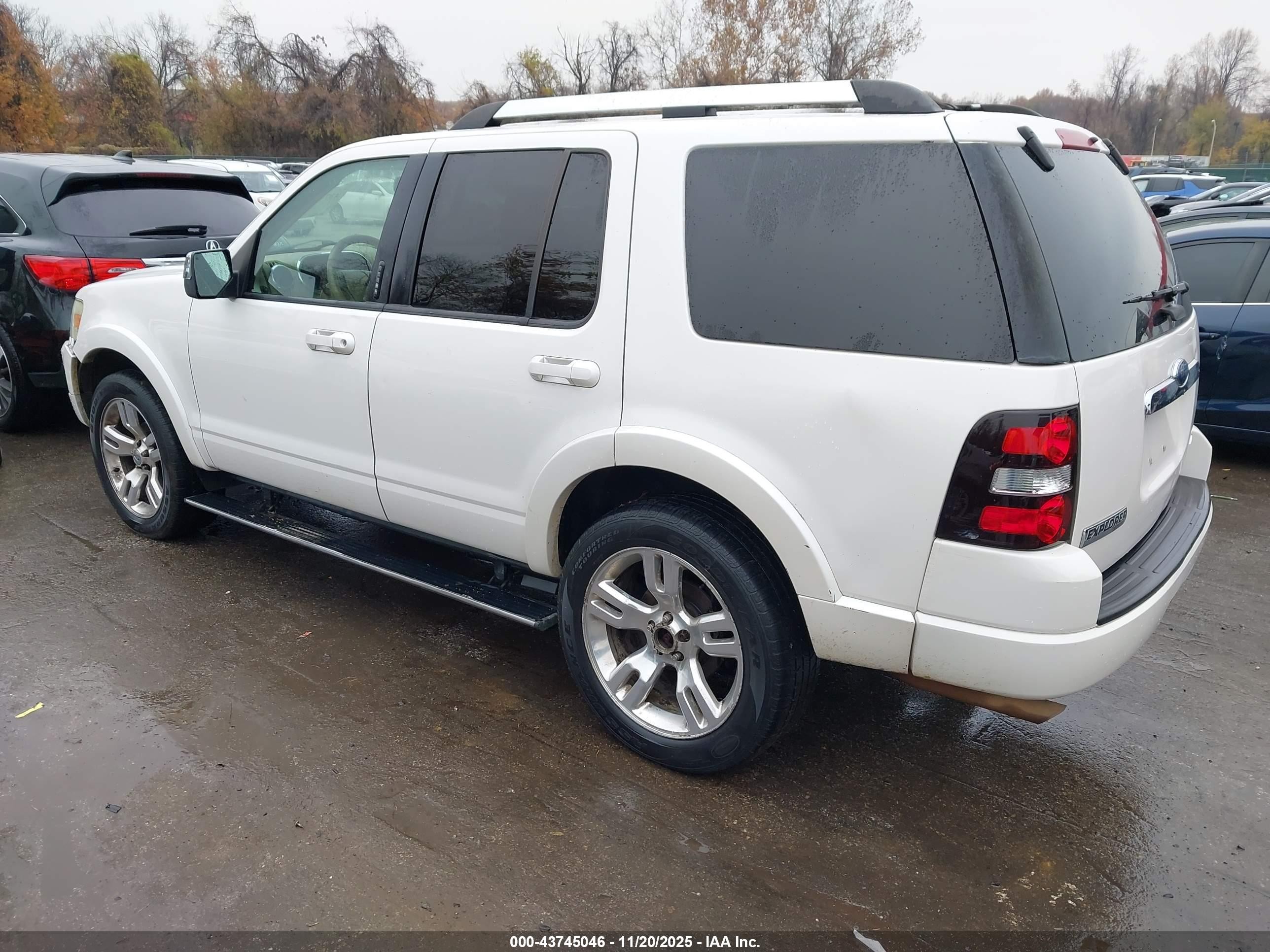 2010 Ford Explorer Limited White vin: 1FMEU8FE8AUA05335