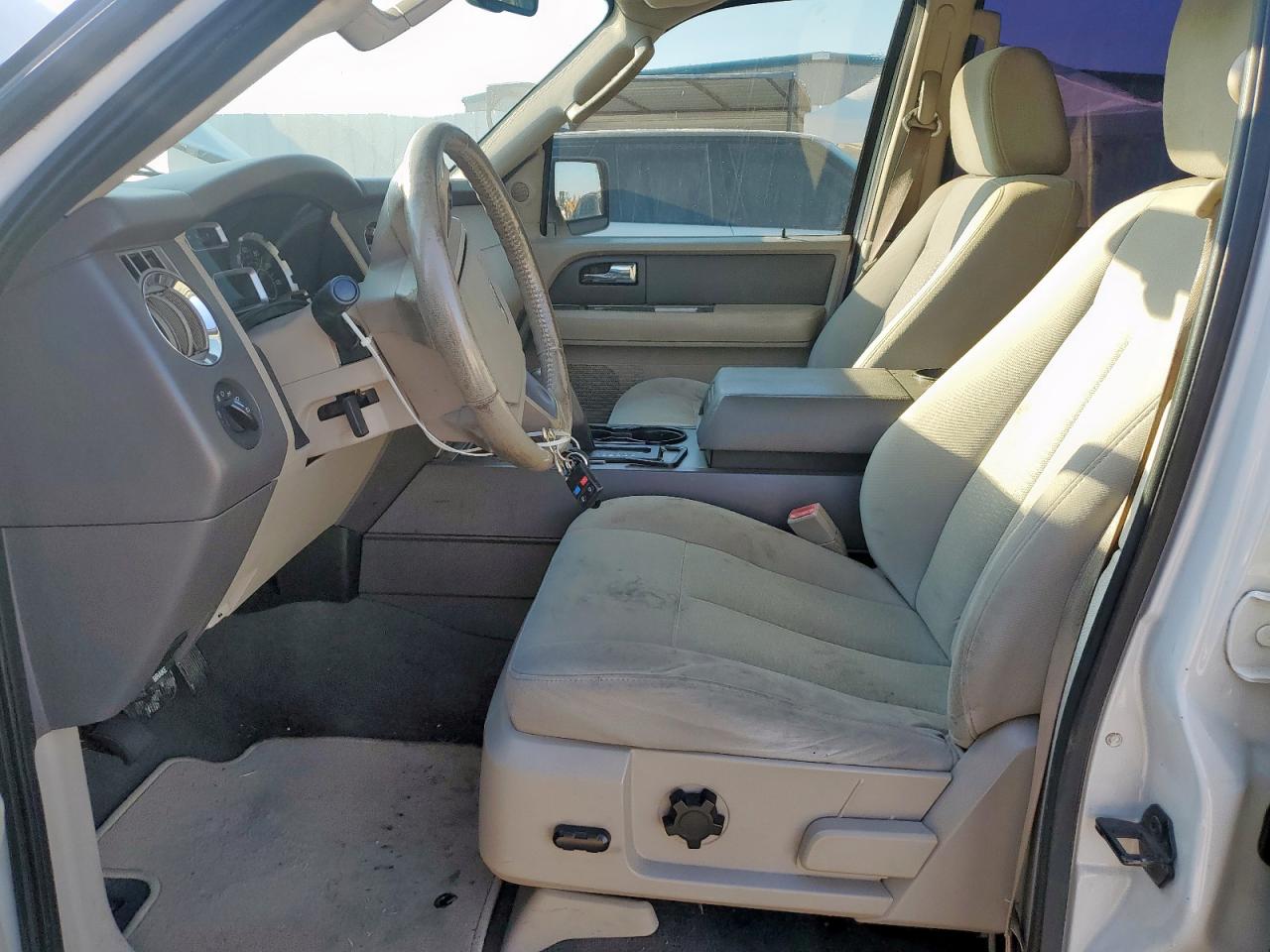 2008 Ford Expedition El Xlt Белый vin: 1FMFK15568LA03960