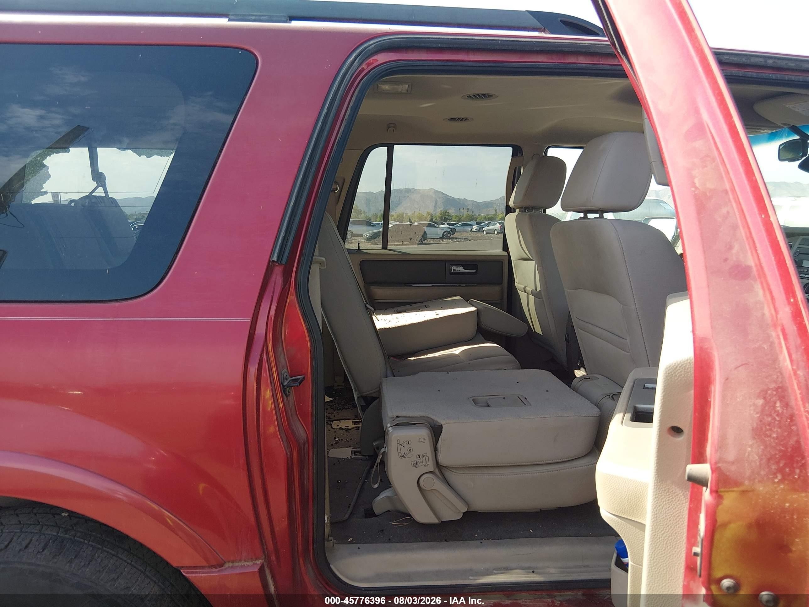 2008 Ford Expedition El Xlt Burgundy vin: 1FMFK155X8LA32474