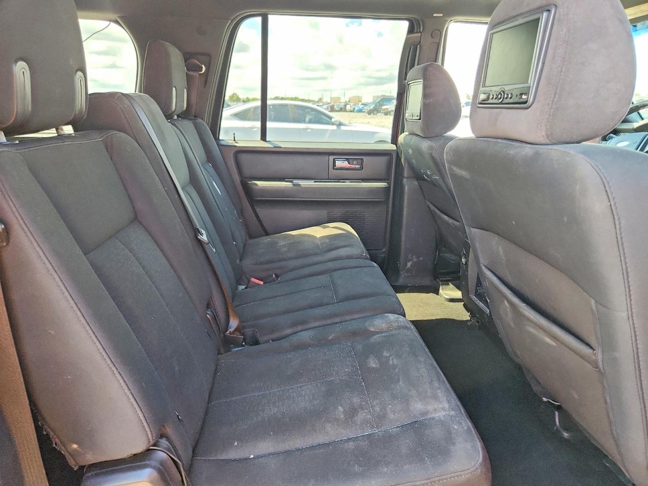 2009 Ford Expedition El Xlt Red vin: 1FMFK155X9LA07902