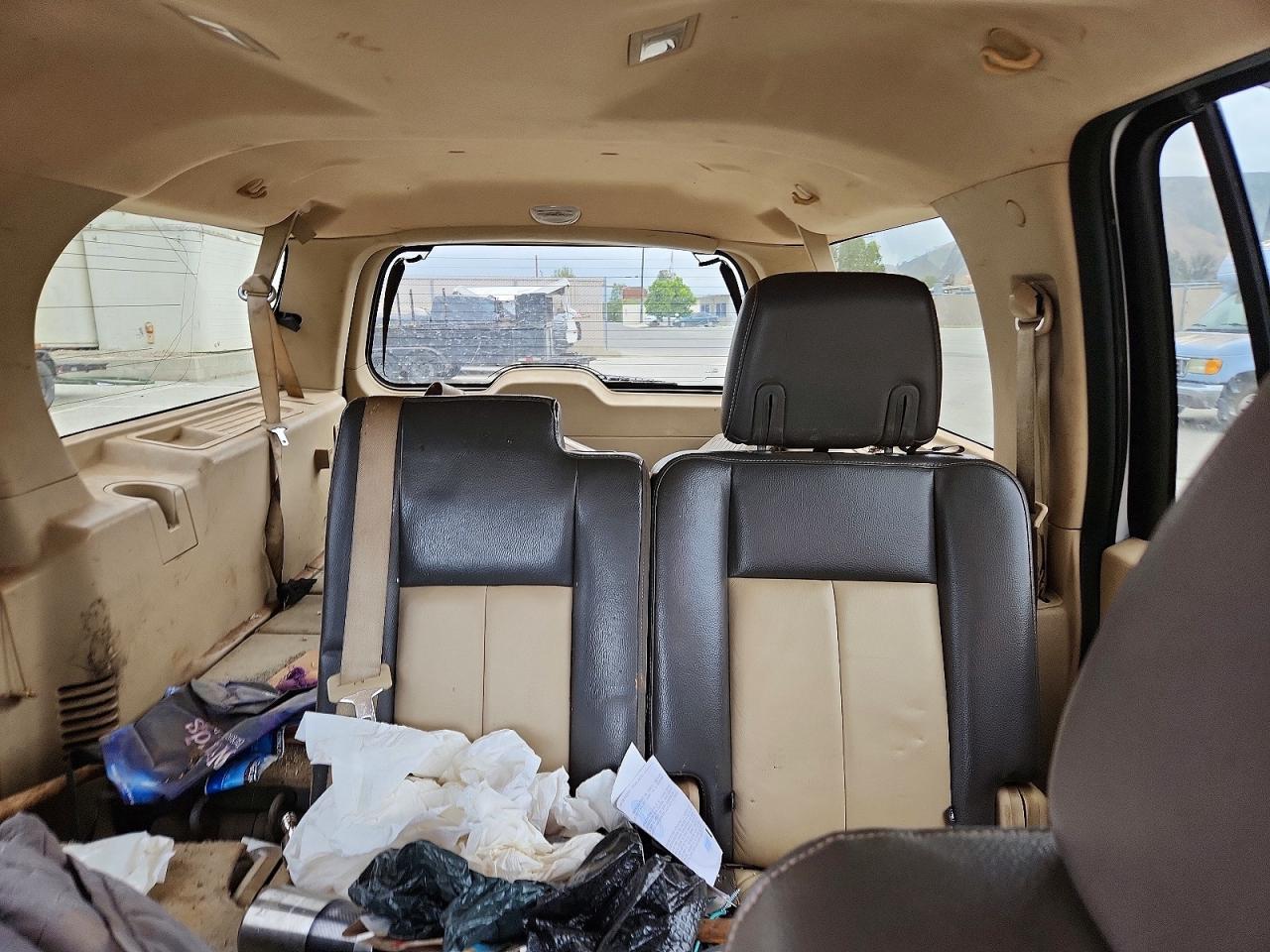 2007 Ford Expedition El Eddie Bauer White vin: 1FMFK17567LA39871