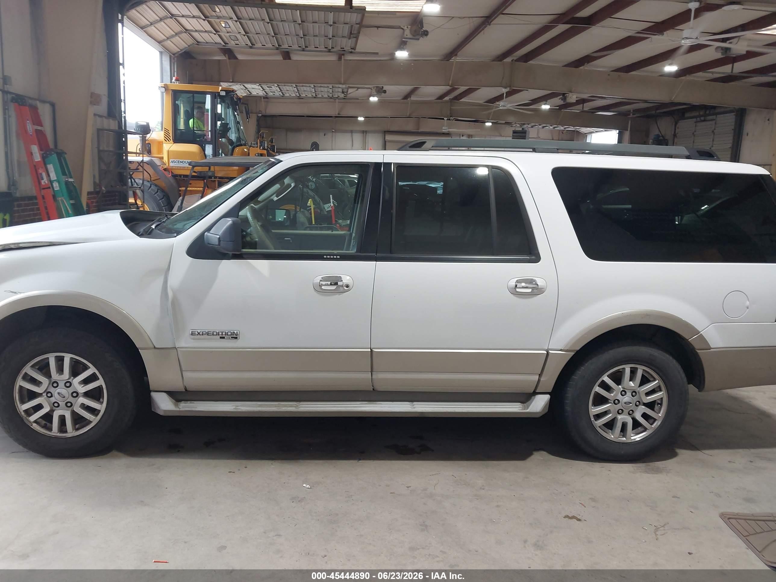 2007 Ford Expedition El Eddie Bauer White vin: 1FMFK18537LA02307